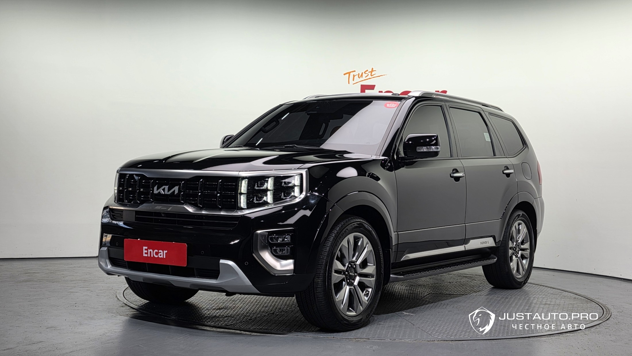 Автомобиль Kia Mohave