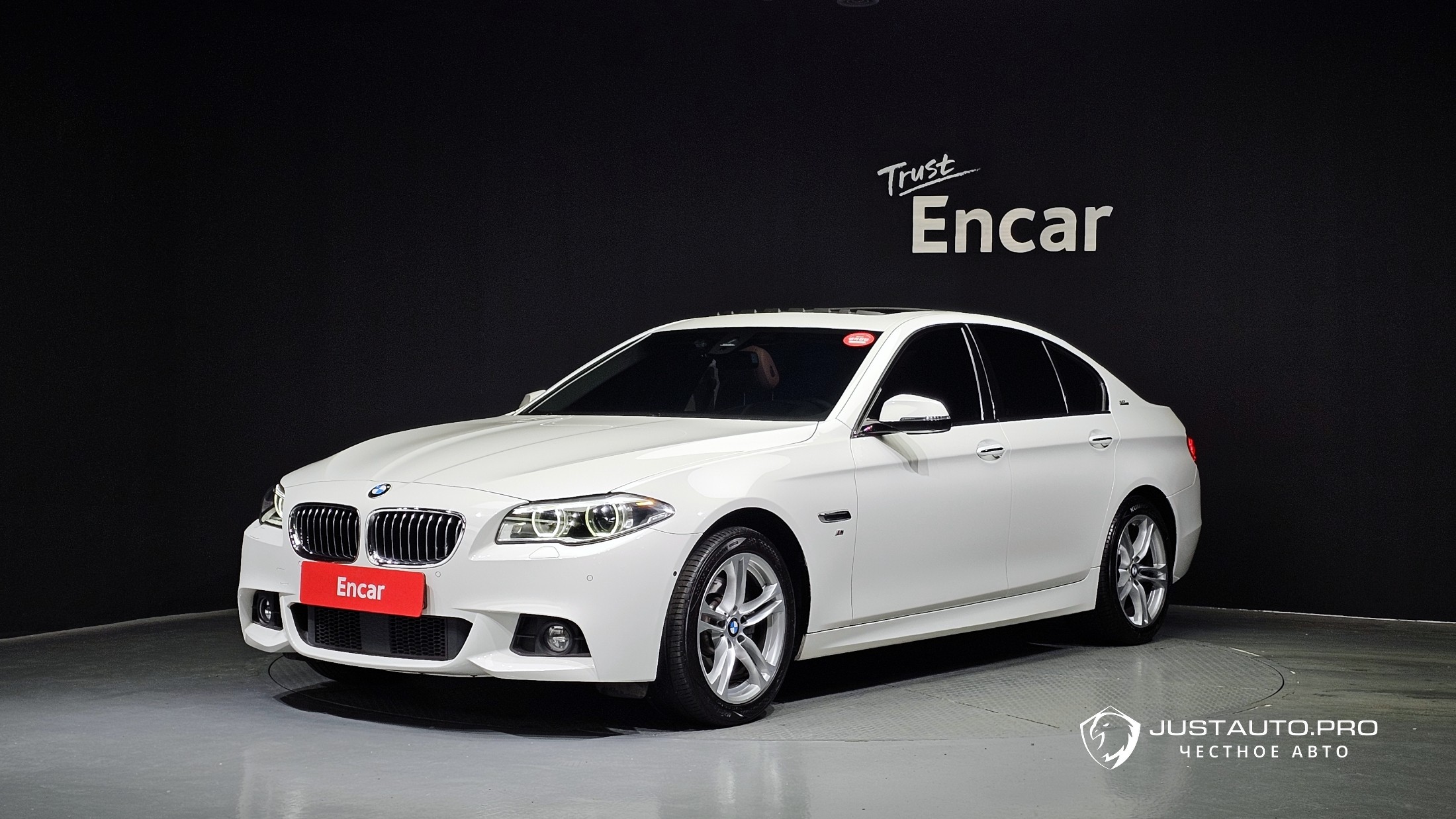 Автомобиль BMW 5-Series