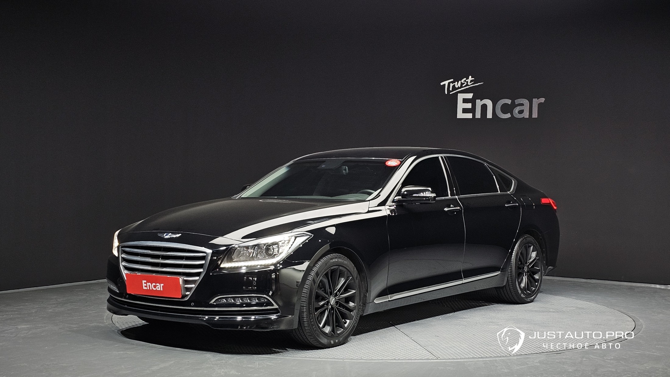 Автомобиль Hyundai Genesis