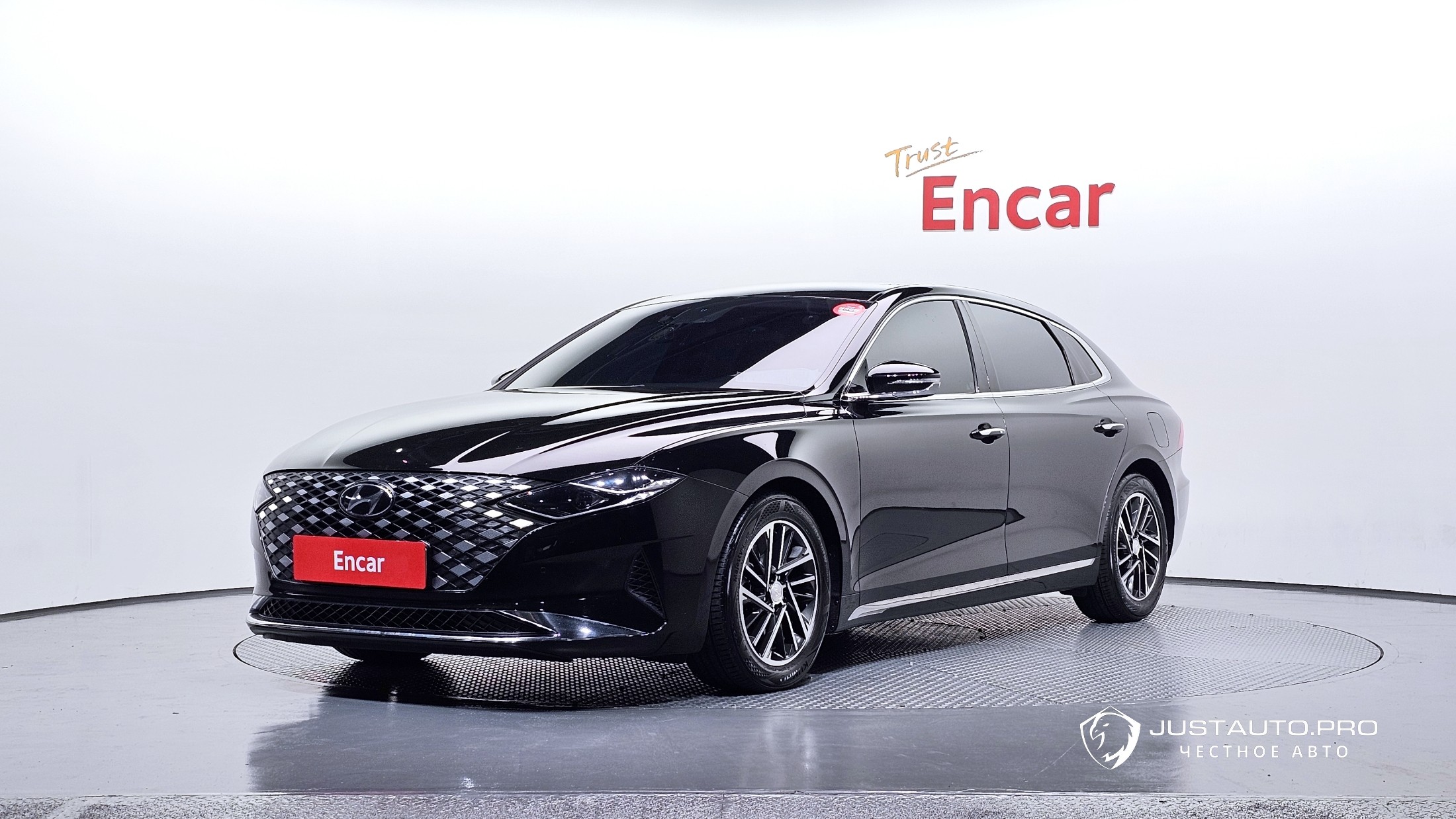Автомобиль Hyundai Grandeur