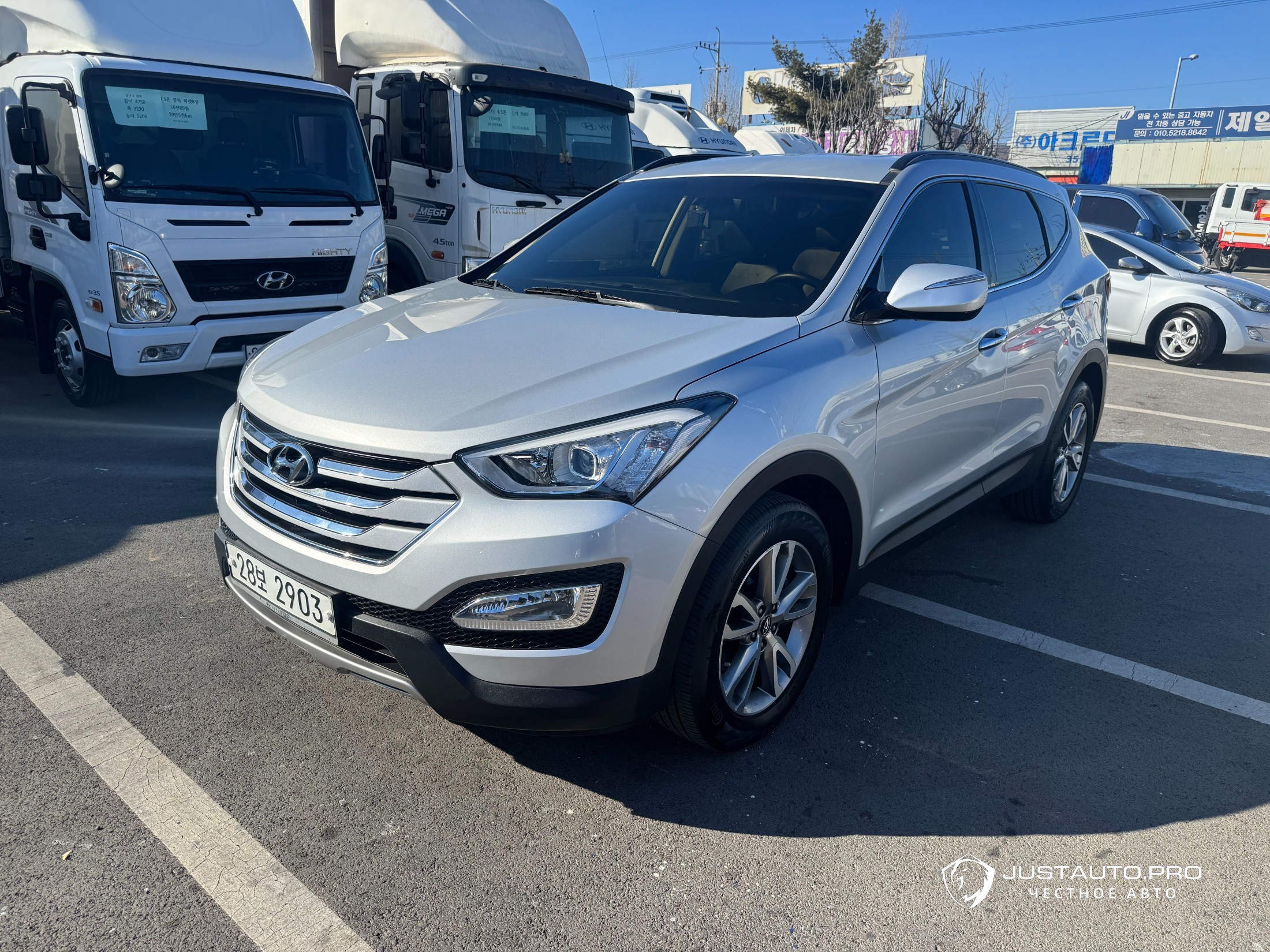 Автомобиль Hyundai Santafe