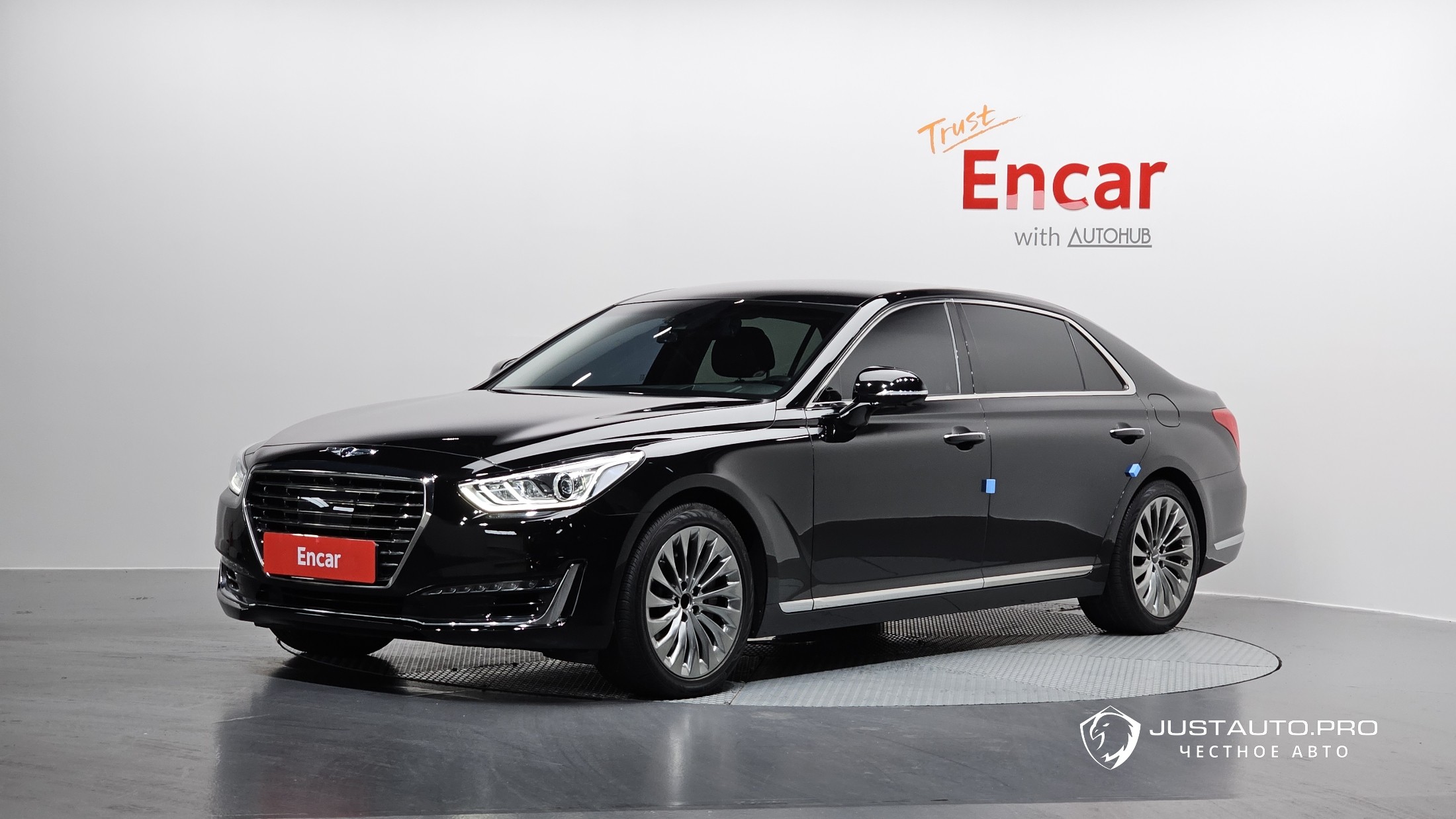 Автомобиль Genesis EQ900