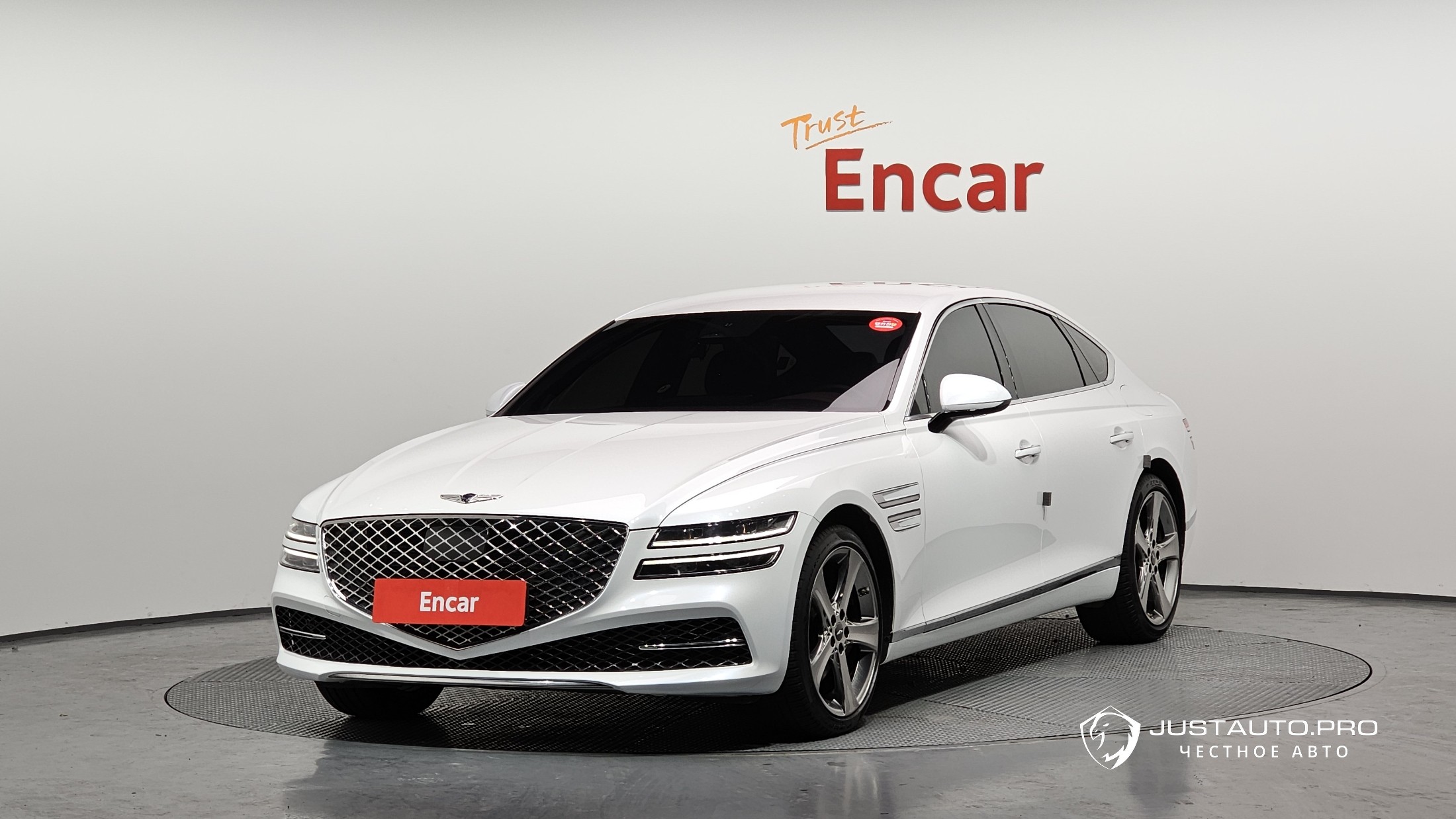 Автомобиль Genesis G80