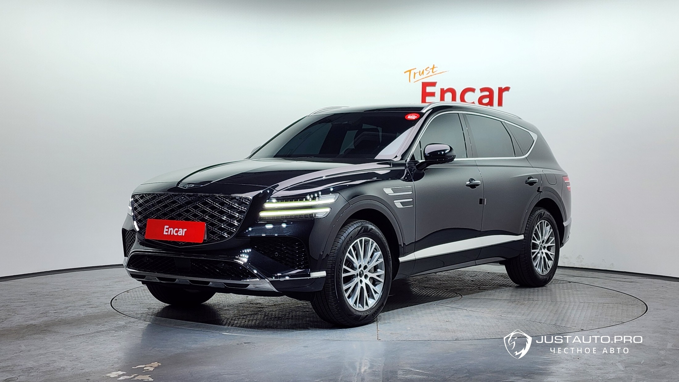 Автомобиль Genesis GV80