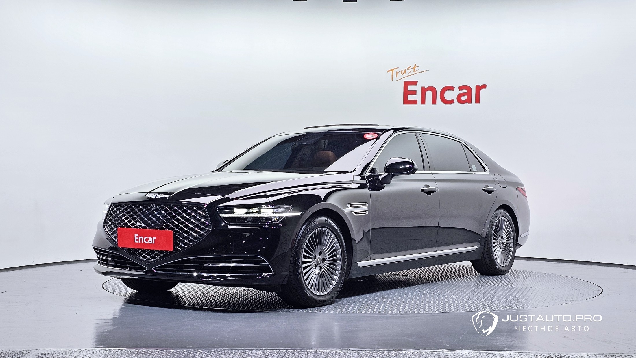 Автомобиль Genesis G90