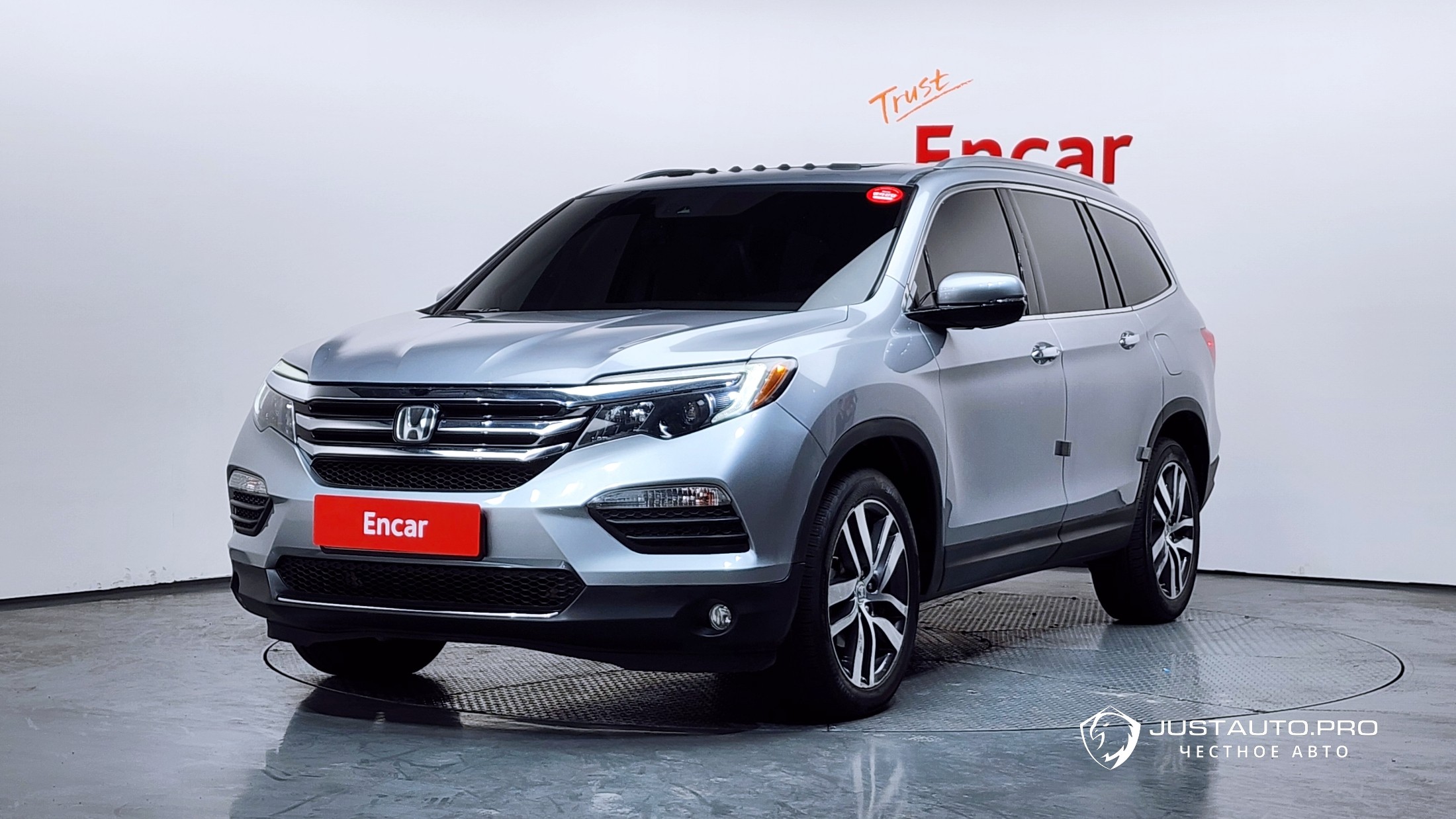 Автомобиль Honda Pilot