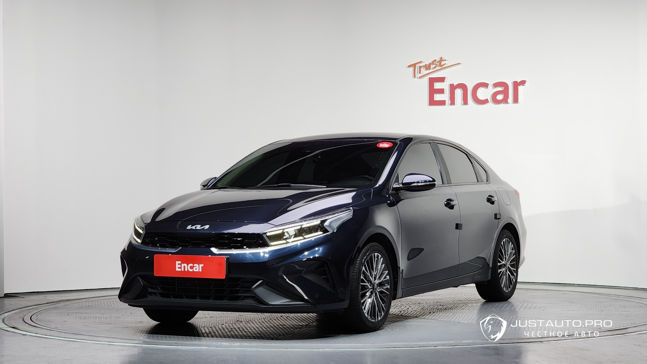 Автомобиль Kia K3