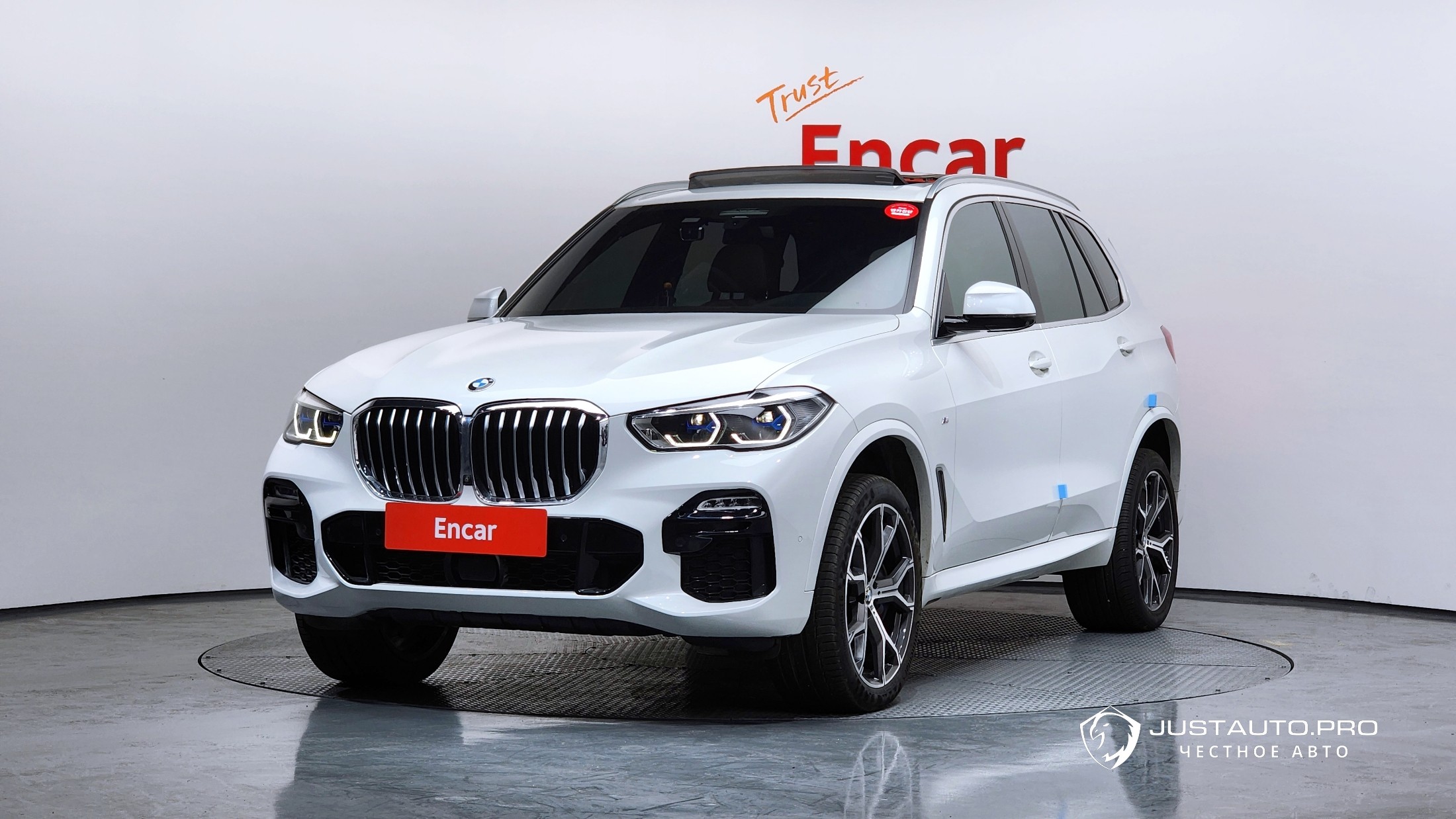 Автомобиль BMW X5