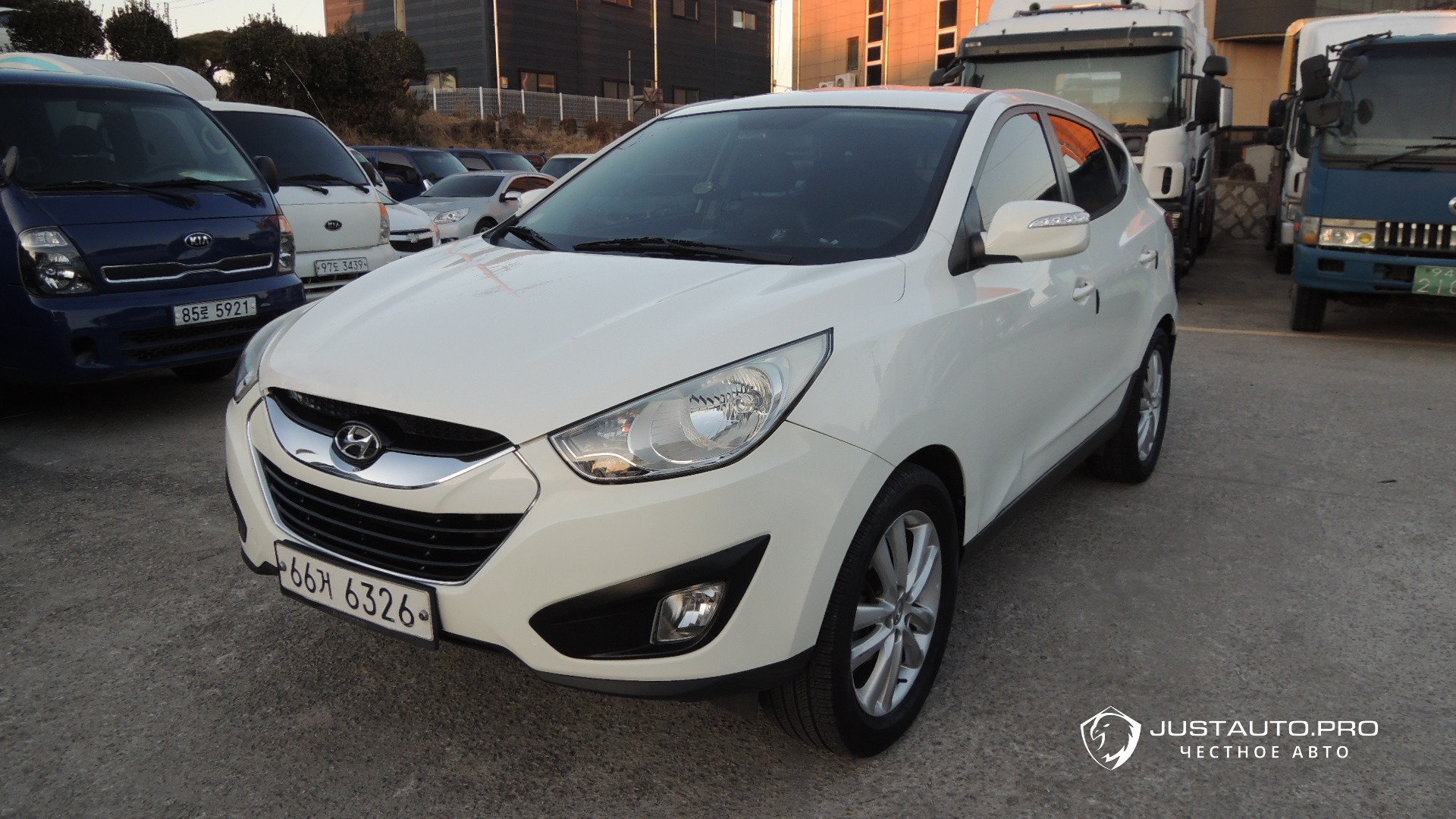 Автомобиль Hyundai Tucson