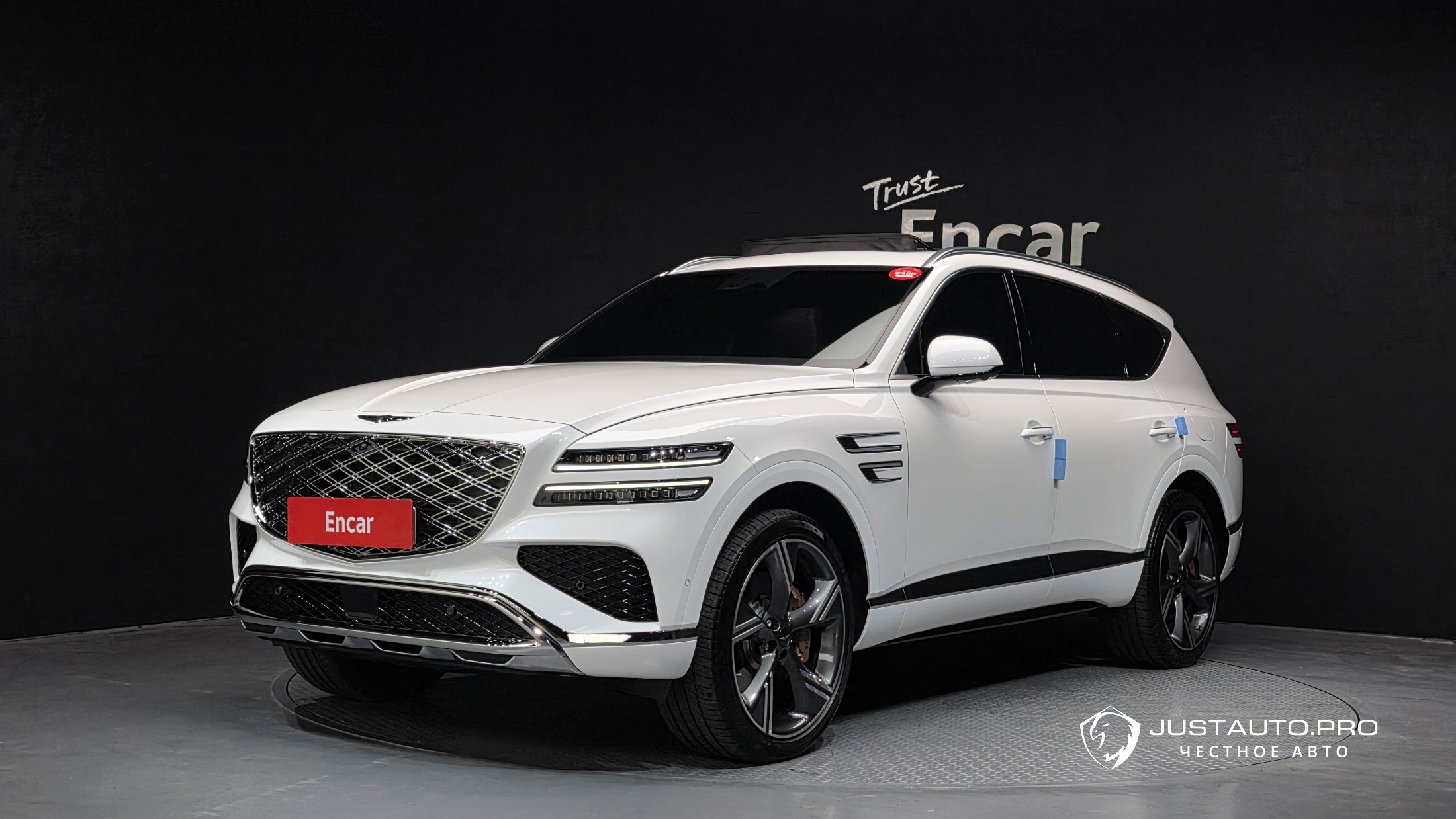Автомобиль Genesis GV80