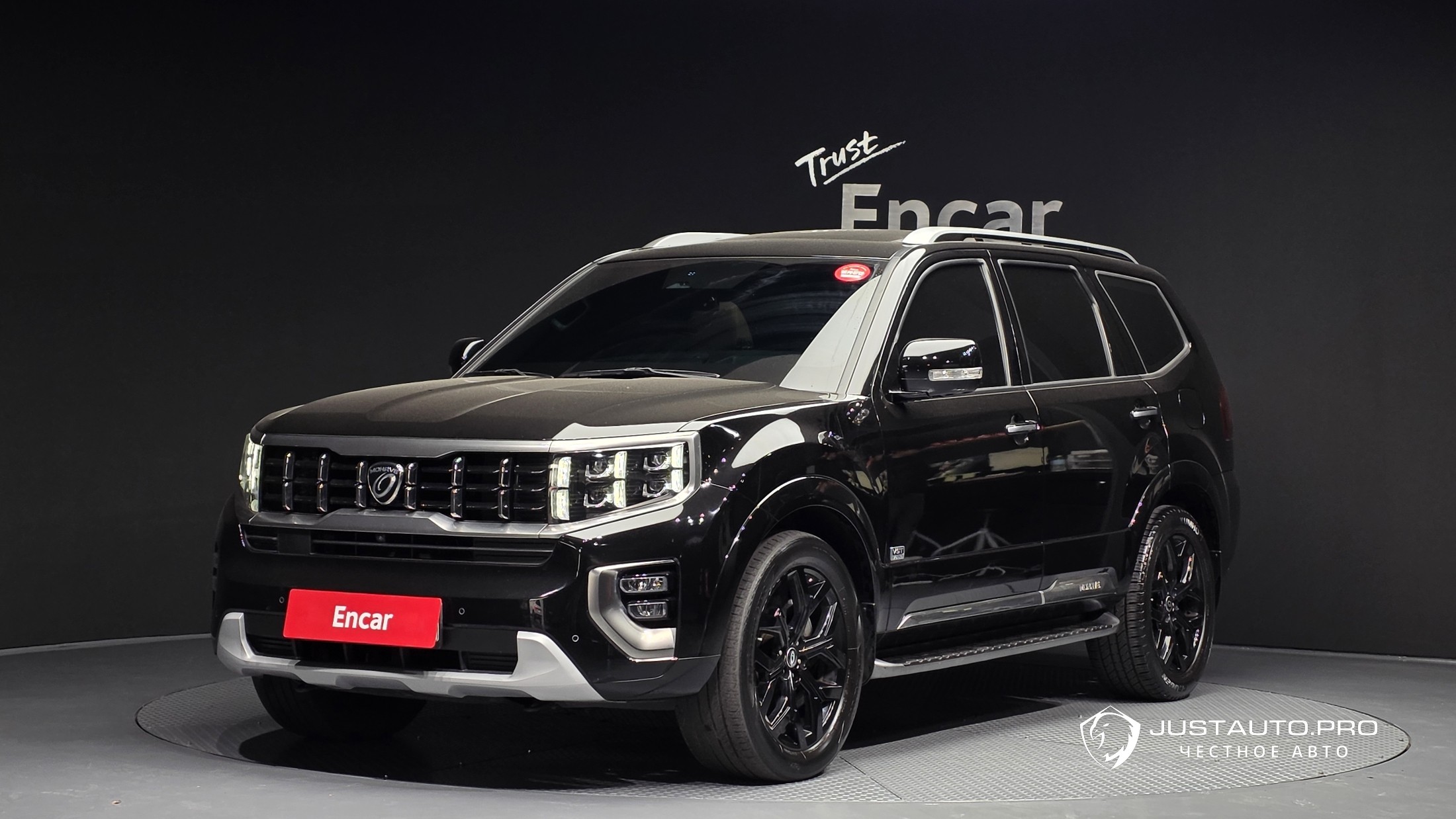 Автомобиль Kia Mohave