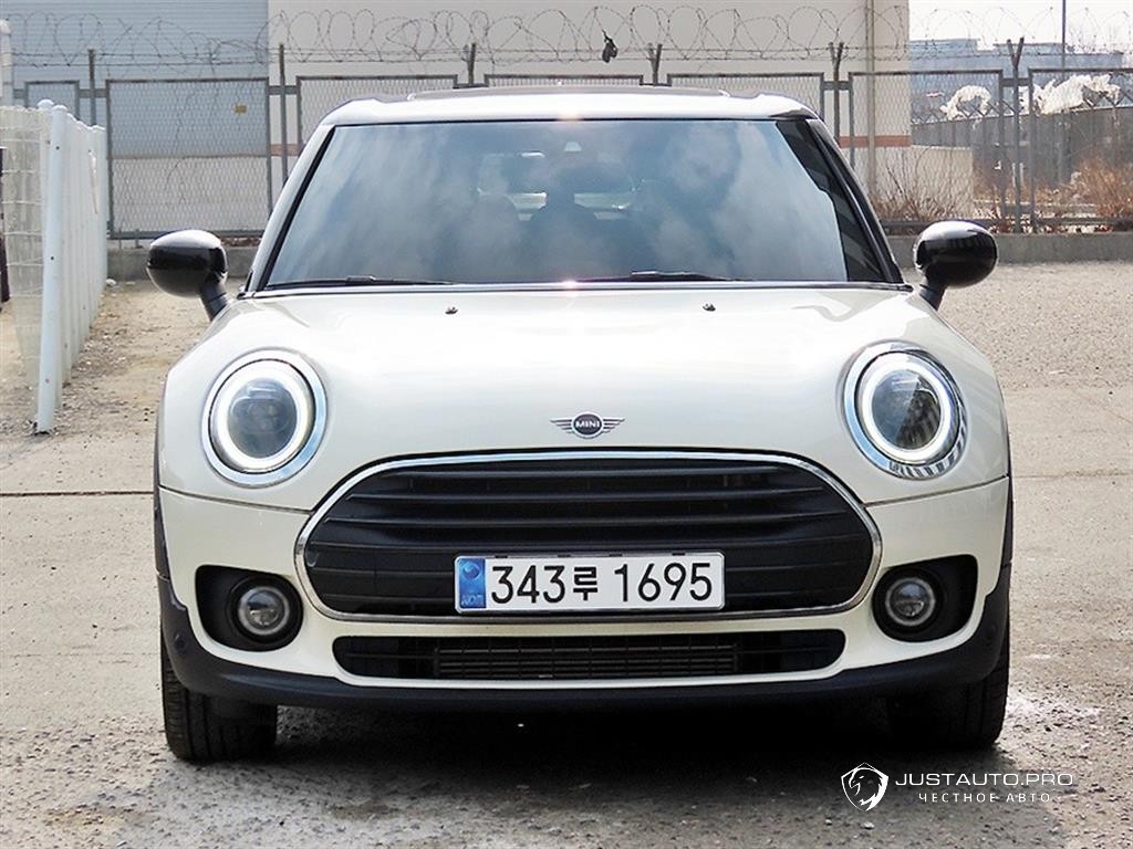 Автомобиль Mini Clubman