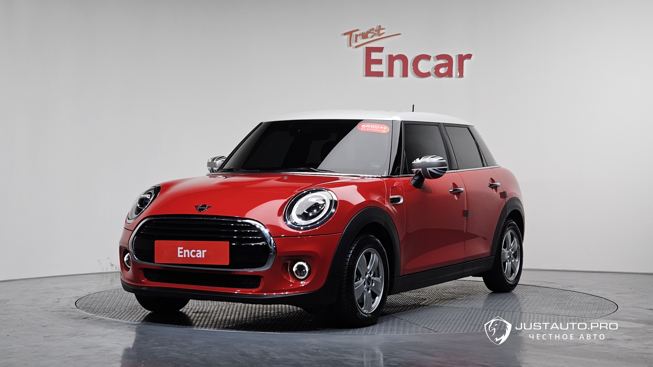 Автомобиль Mini Cooper