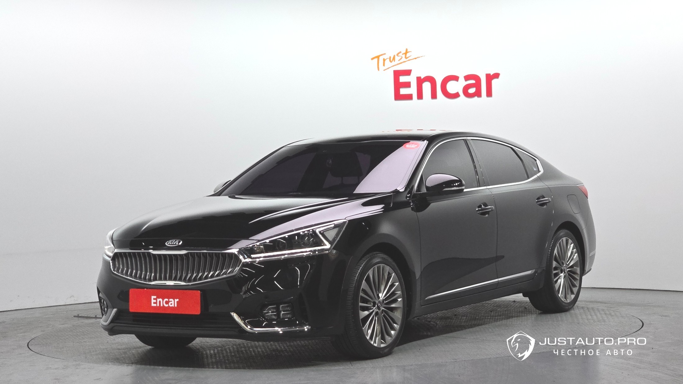 Автомобиль Kia K7