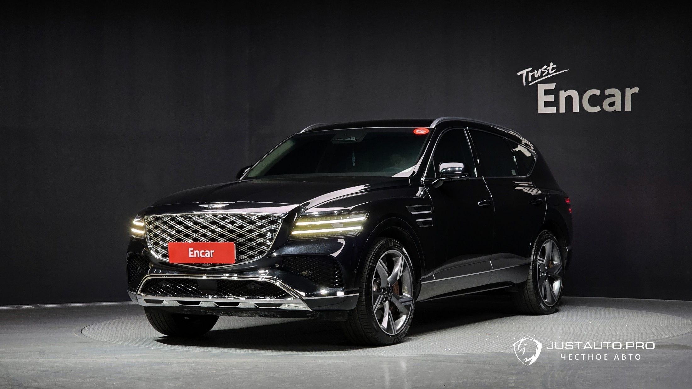 Автомобиль Genesis GV80