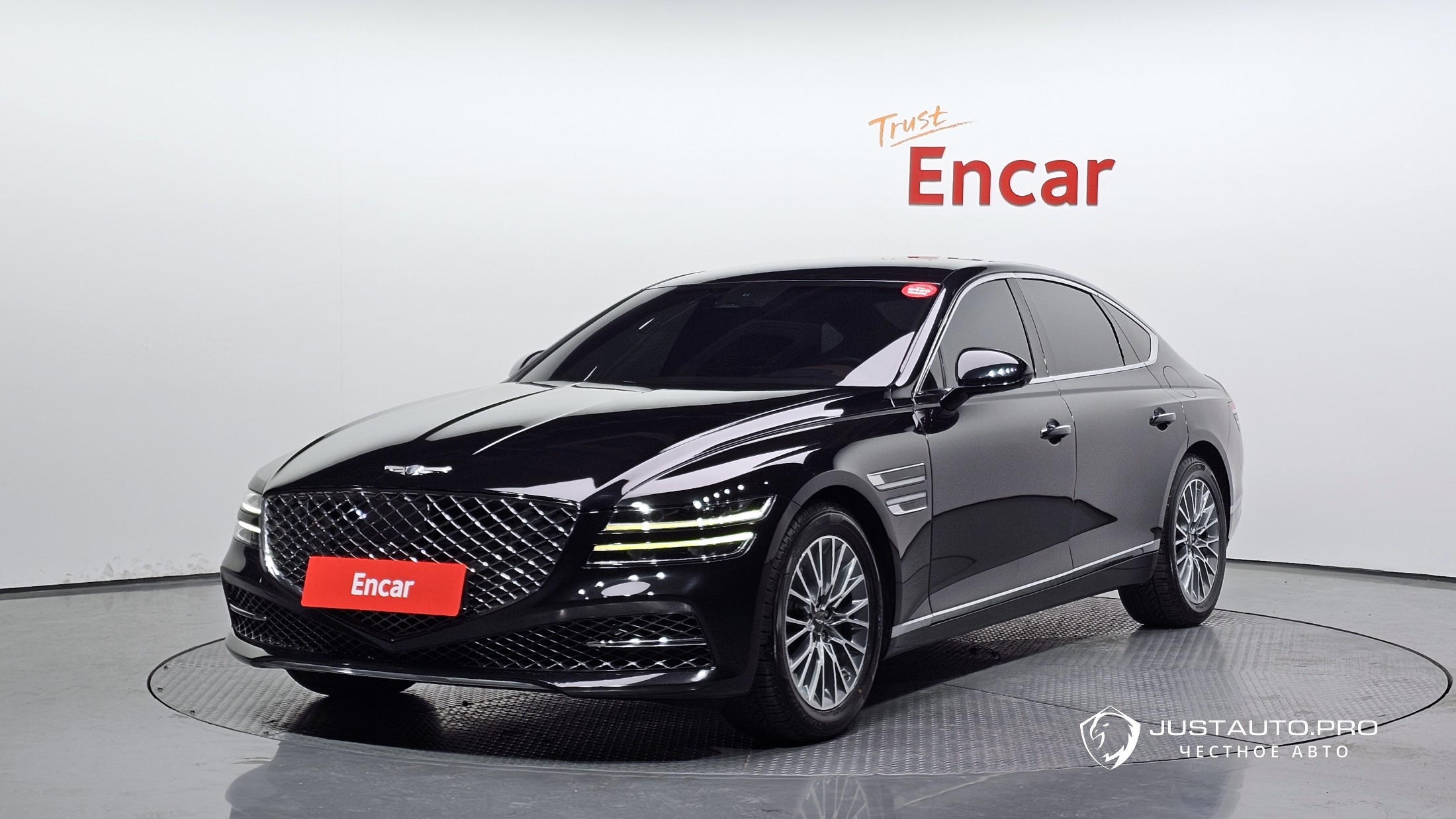 Автомобиль Genesis G80