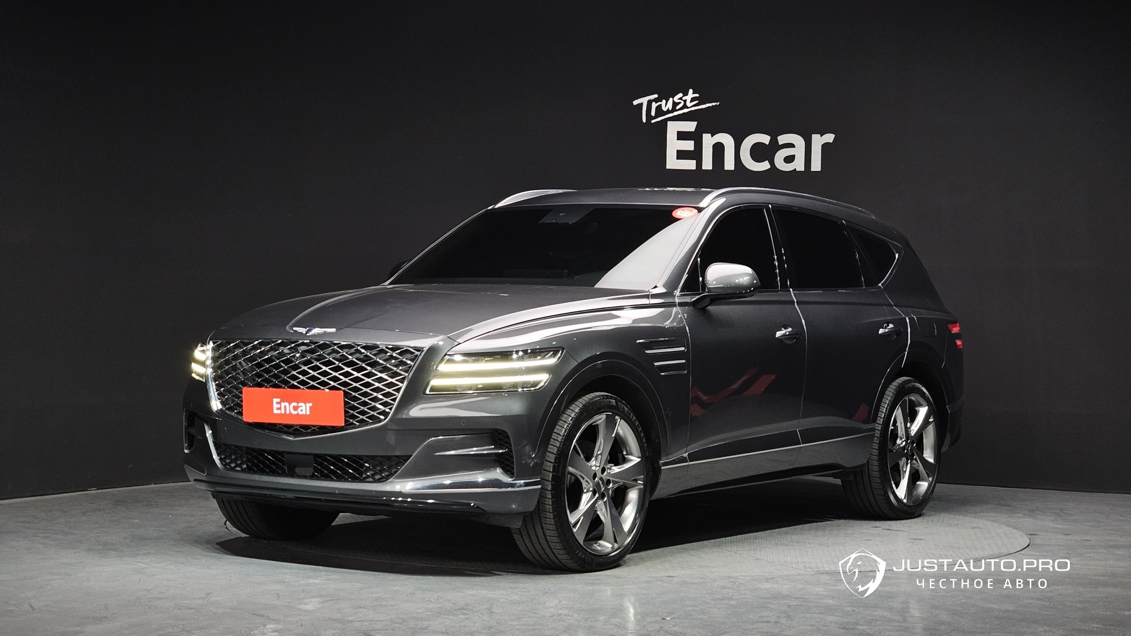 Автомобиль Genesis GV80