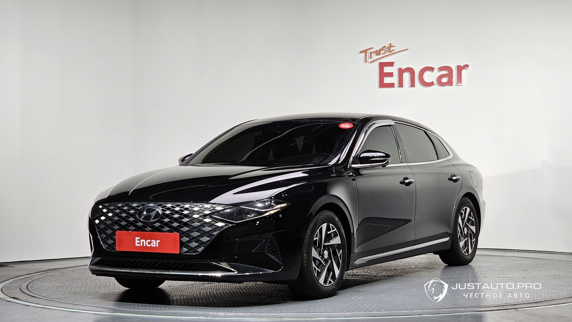 Автомобиль Hyundai Grandeur