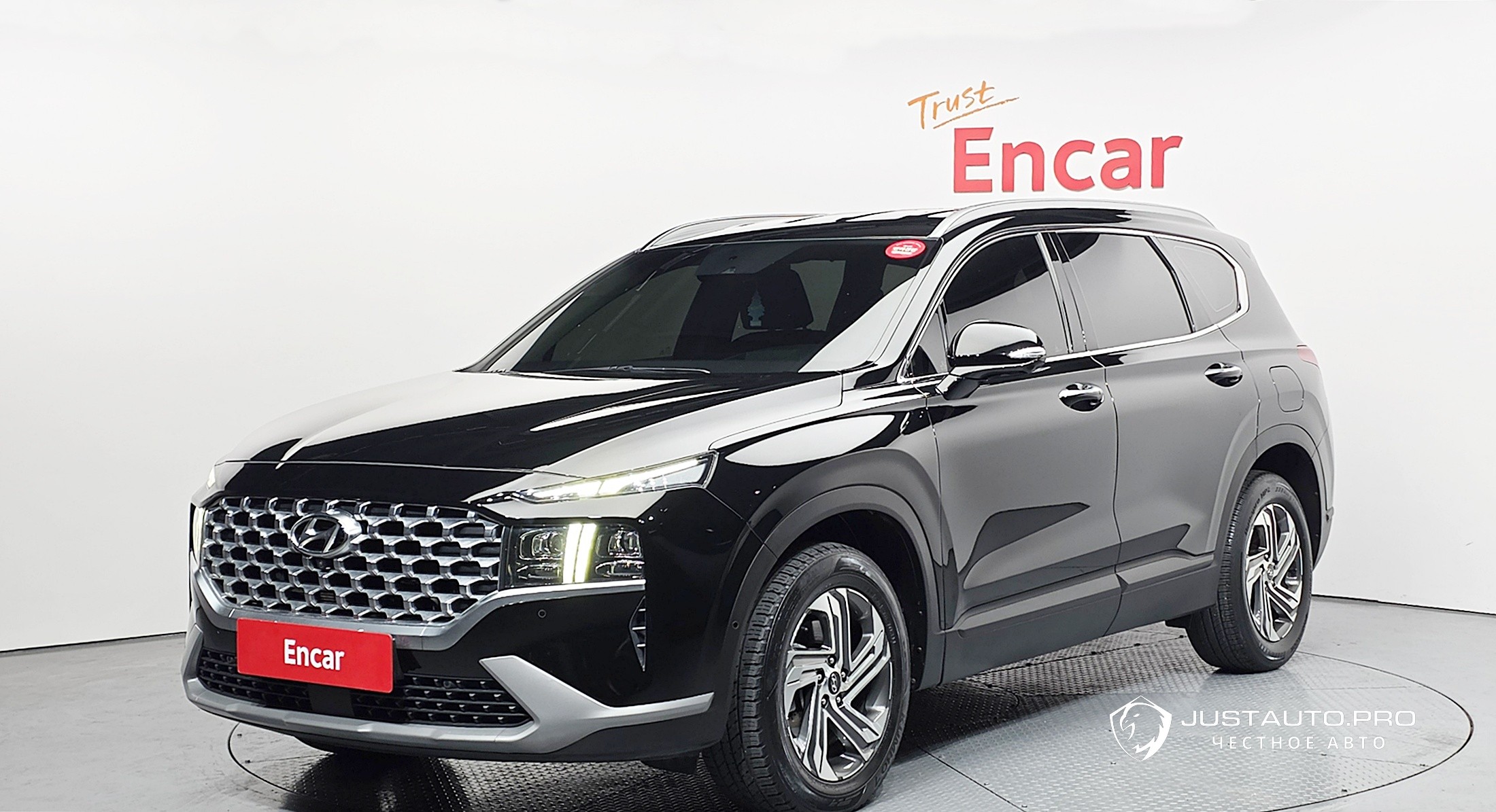 Автомобиль Hyundai Santafe