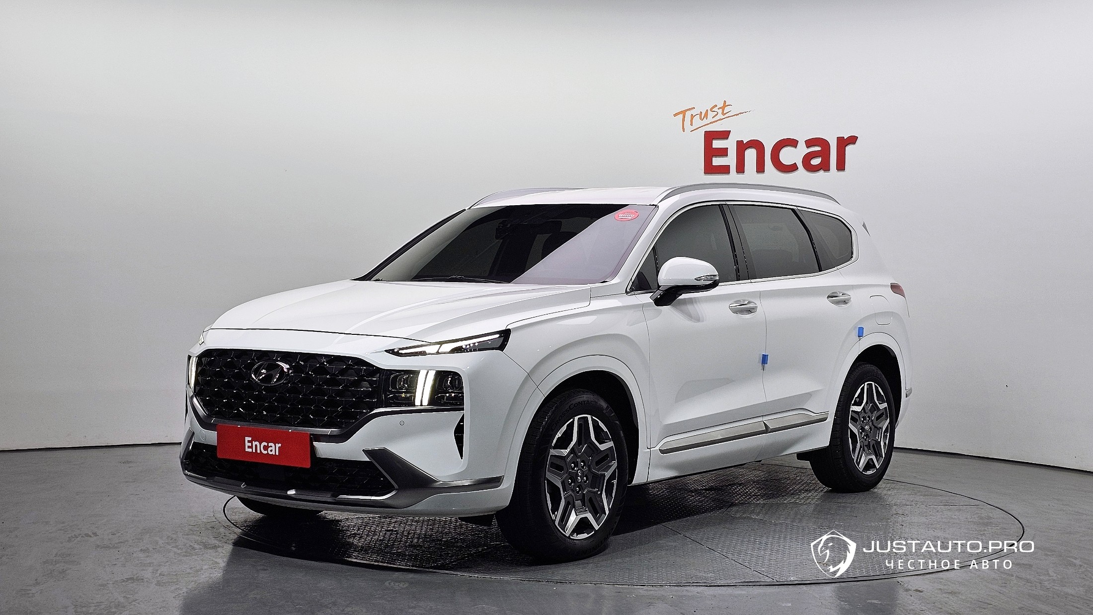 Автомобиль Hyundai Santafe