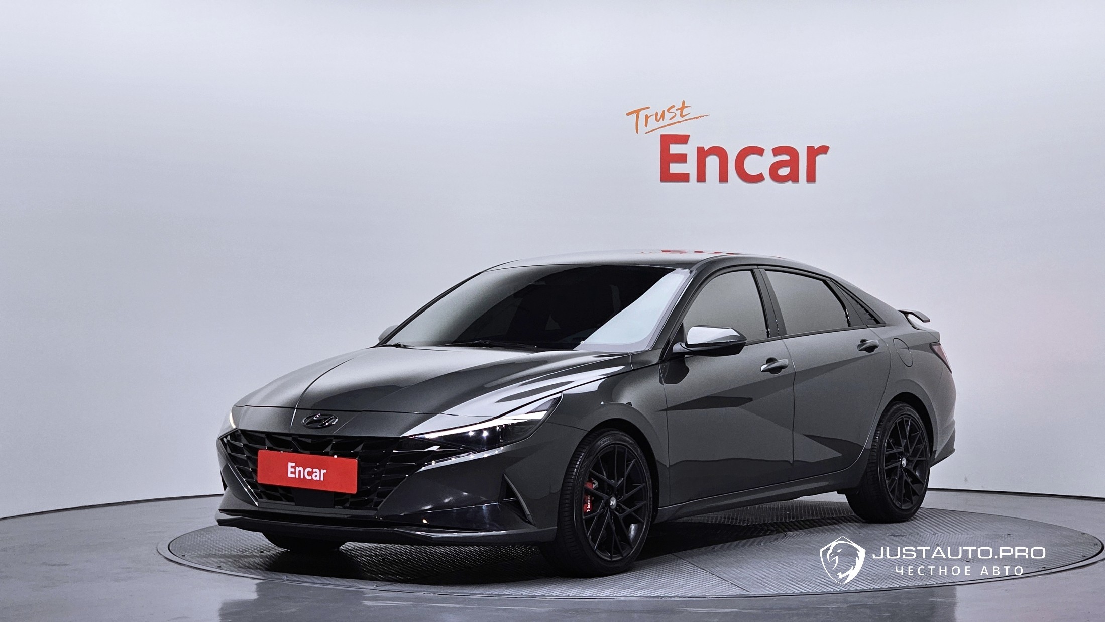 Автомобиль Hyundai AVANTE