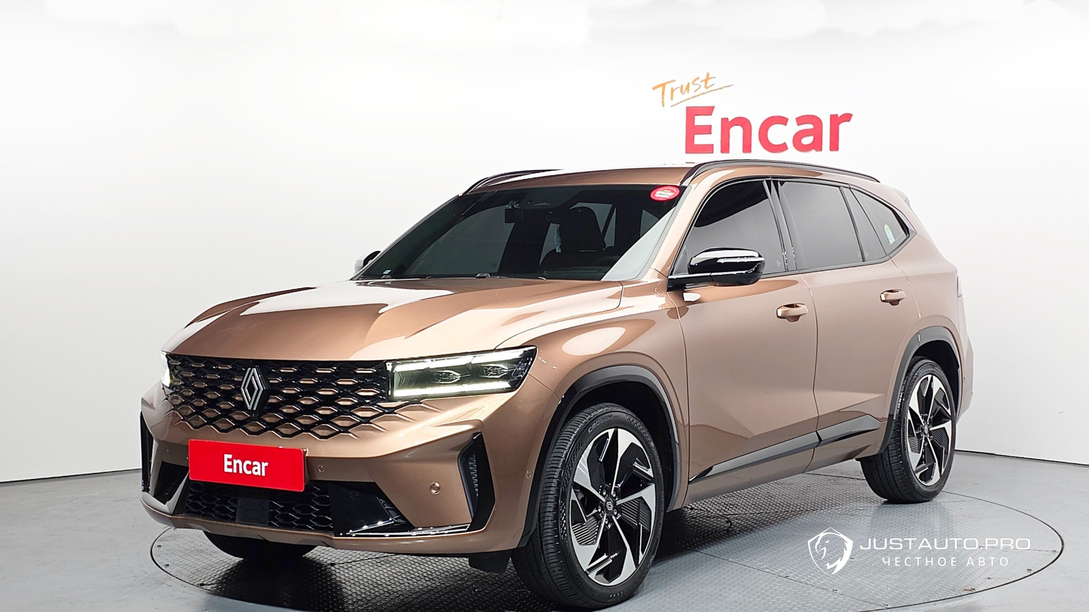 Автомобиль Renault-KoreaSamsung Grand Koleos