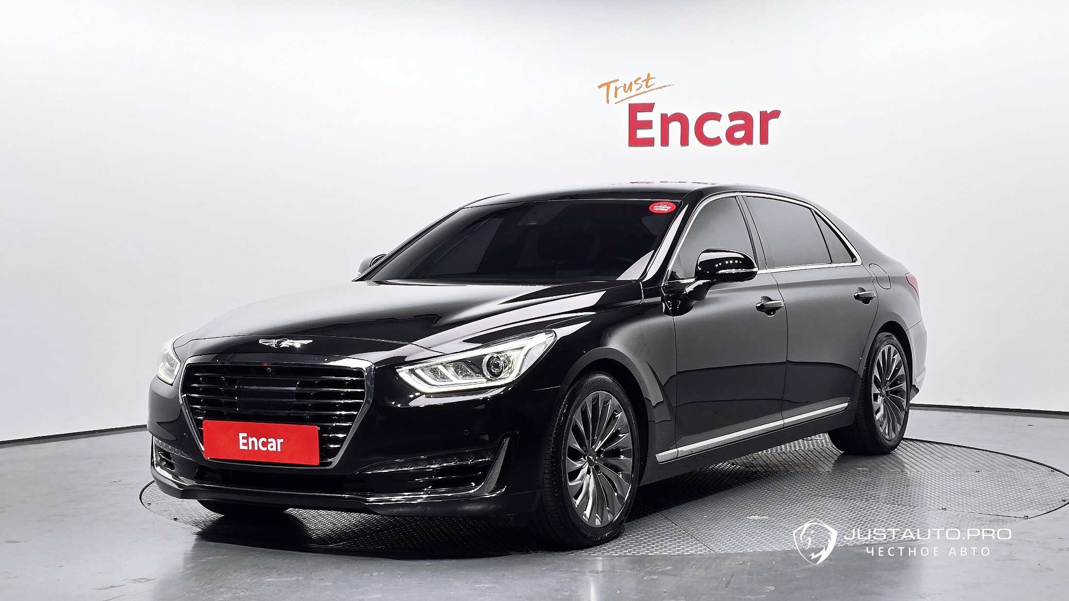 Автомобиль Genesis EQ900