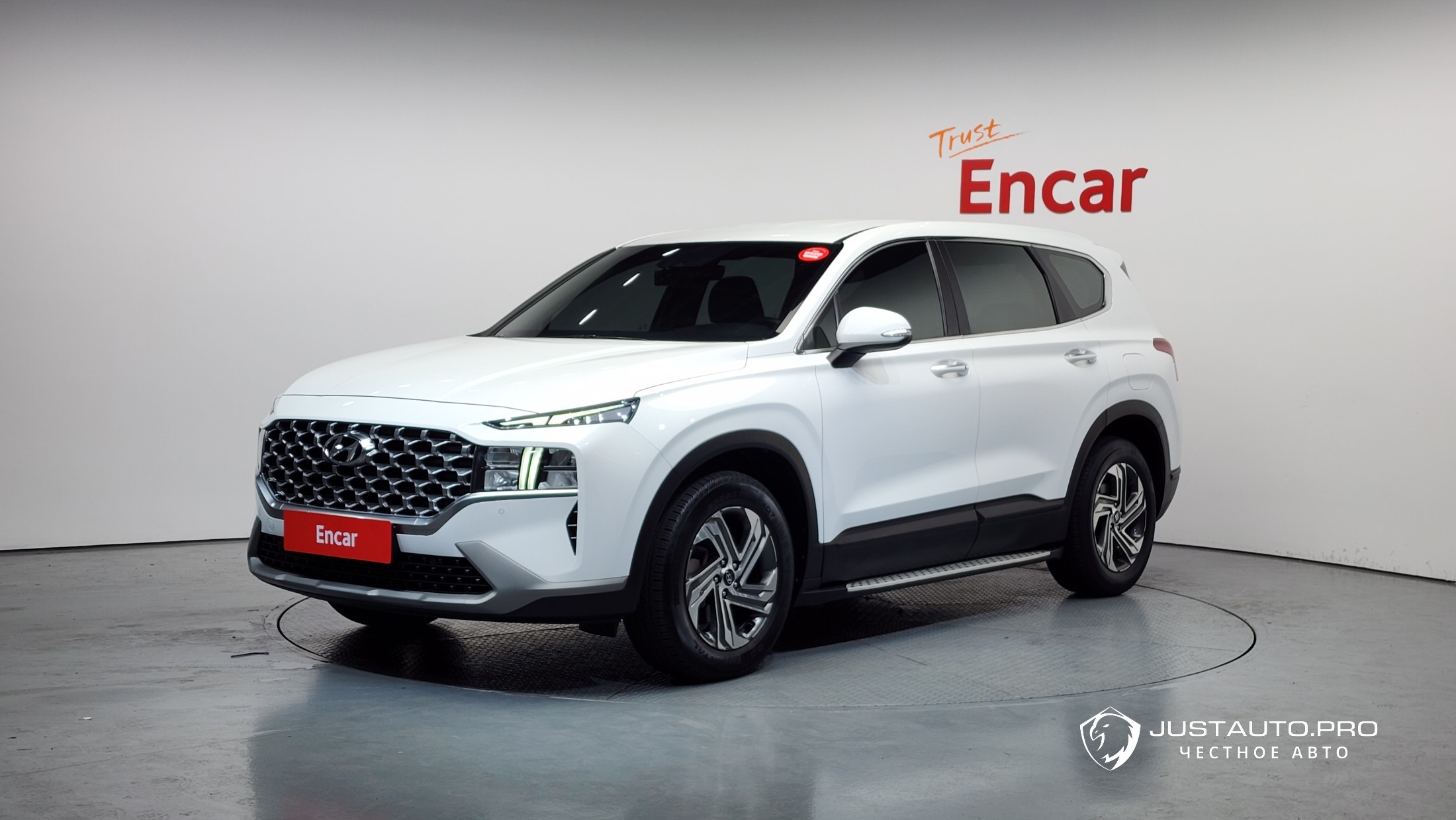 Автомобиль Hyundai Santafe