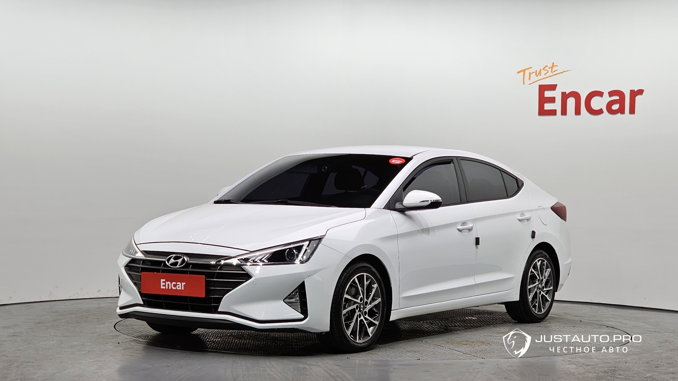 Автомобиль Hyundai AVANTE