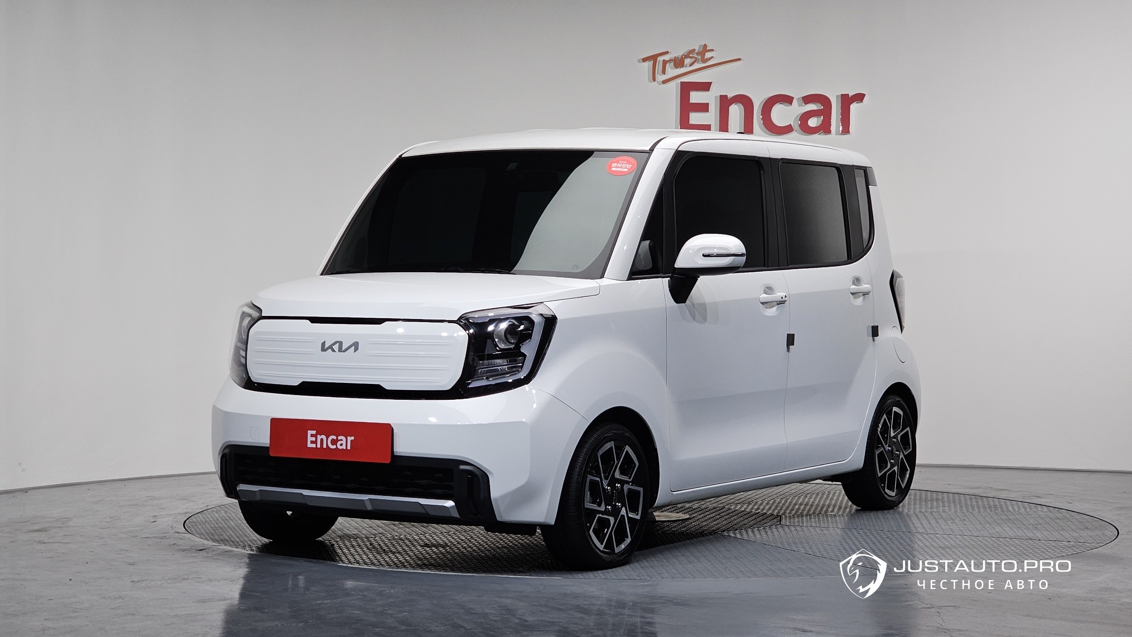 Автомобиль Kia RAY