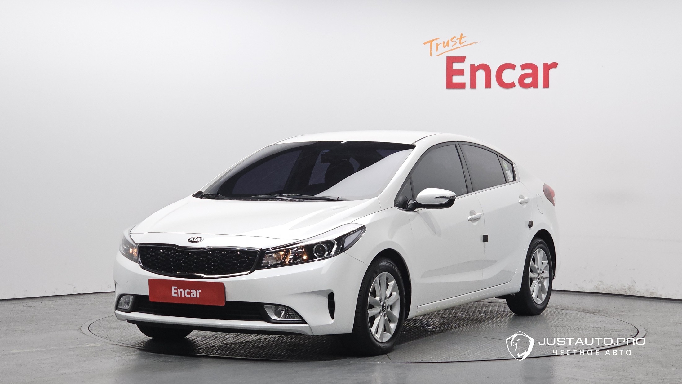 Автомобиль Kia K3