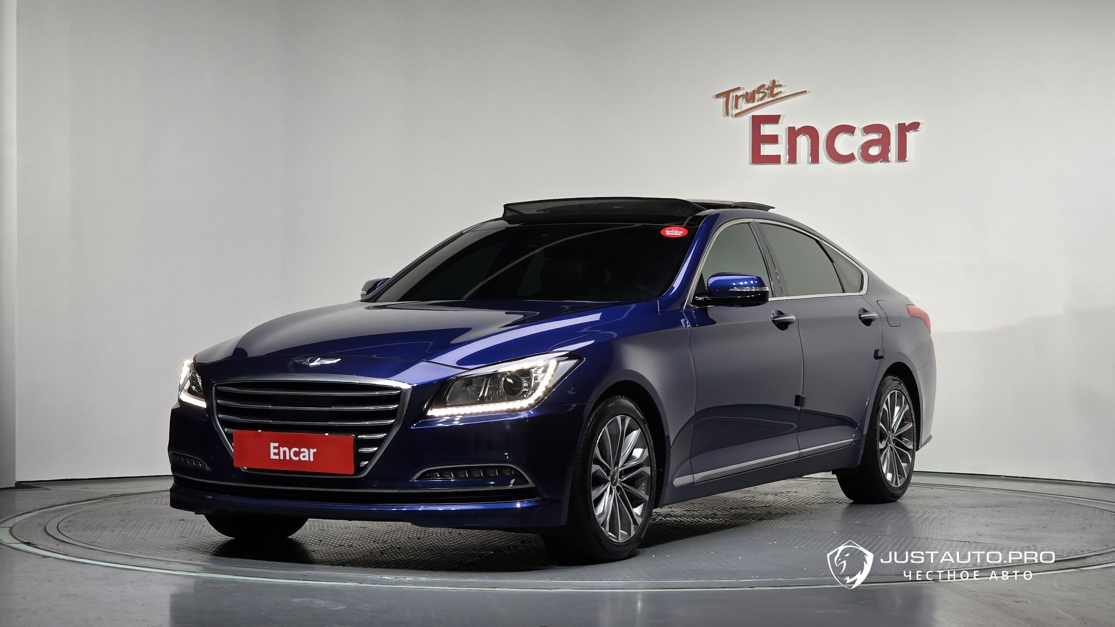 Автомобиль Hyundai Genesis