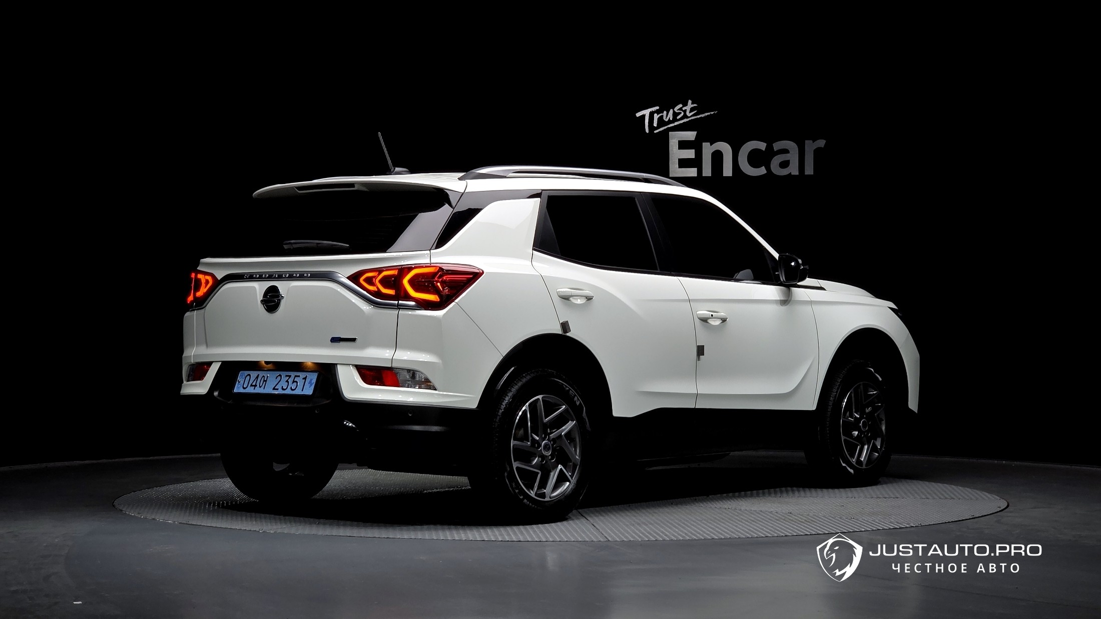 Автомобиль KG_Mobility_Ssangyong KORANDO