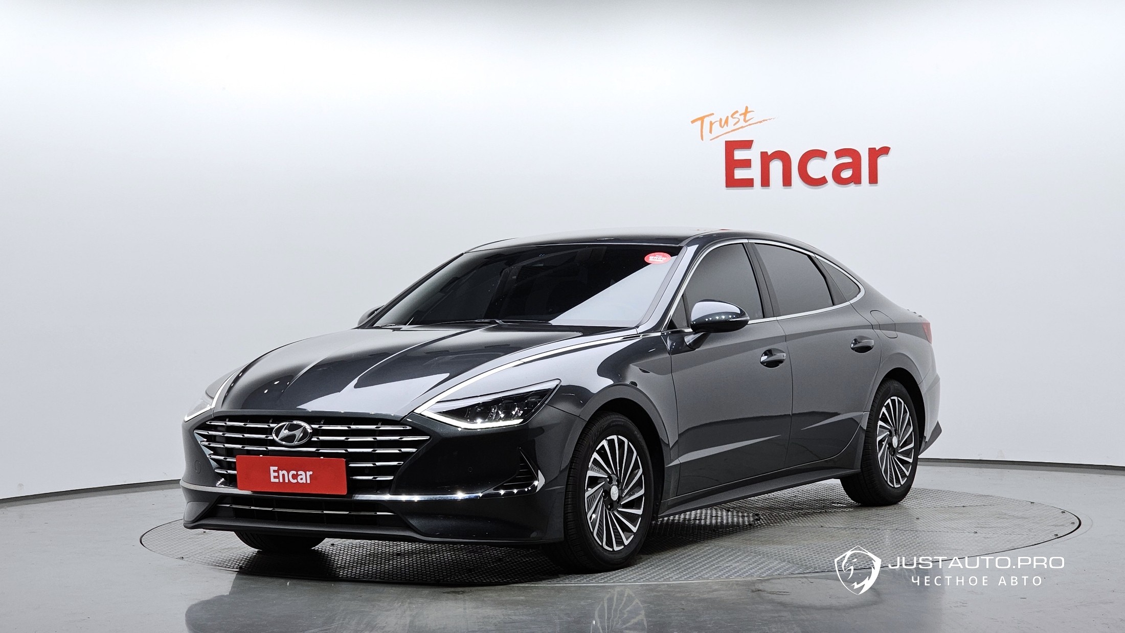 Автомобиль Hyundai Sonata