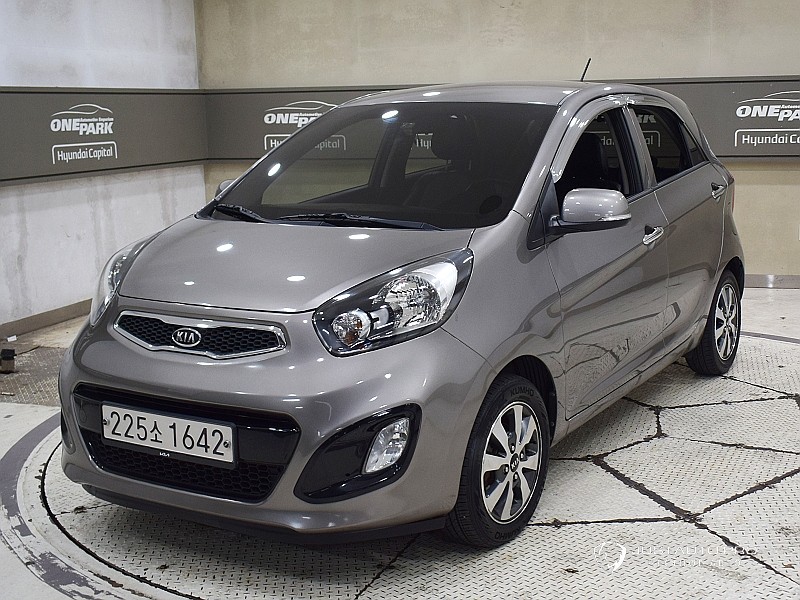 Автомобиль Kia morning