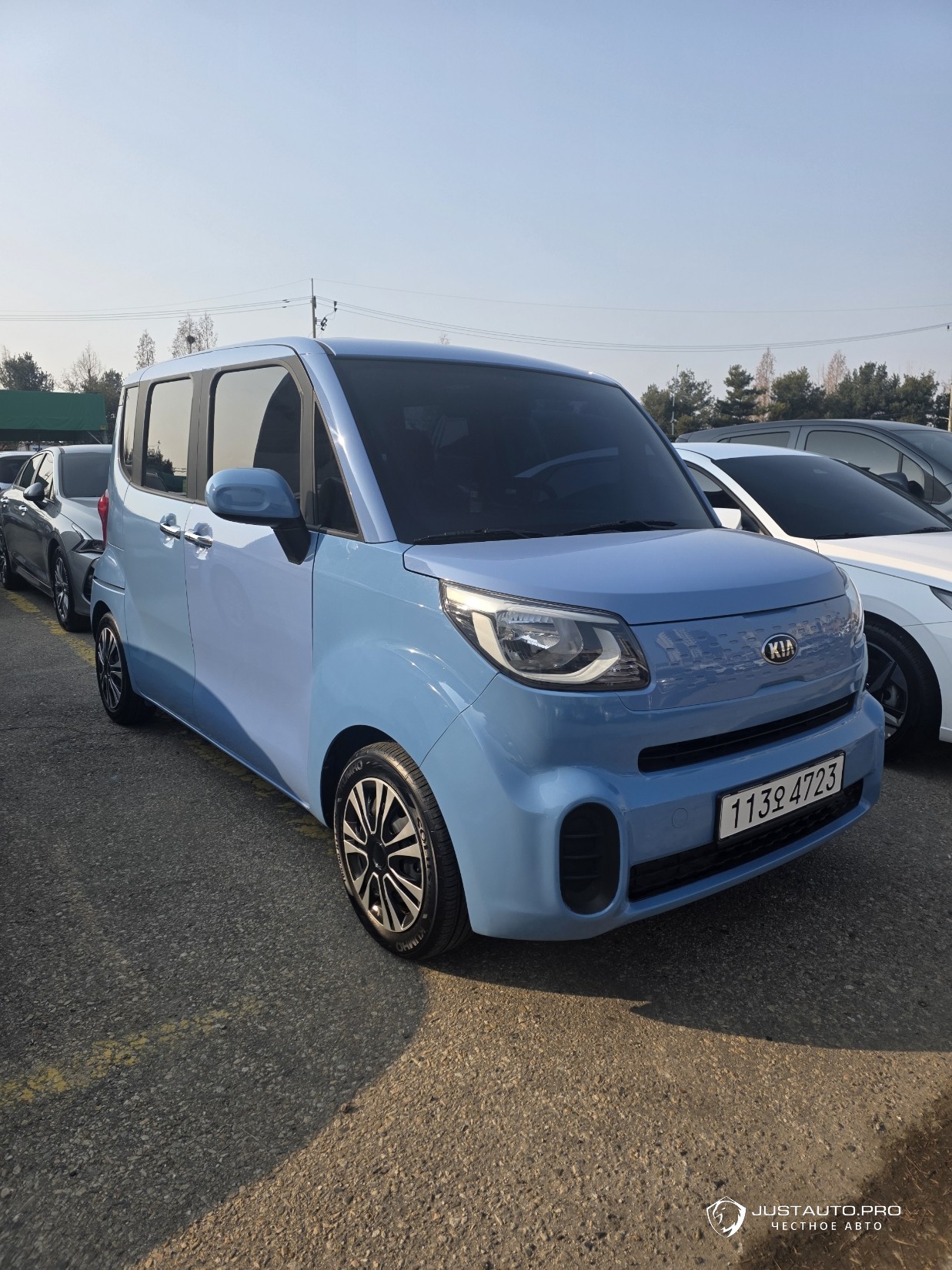 Автомобиль Kia RAY