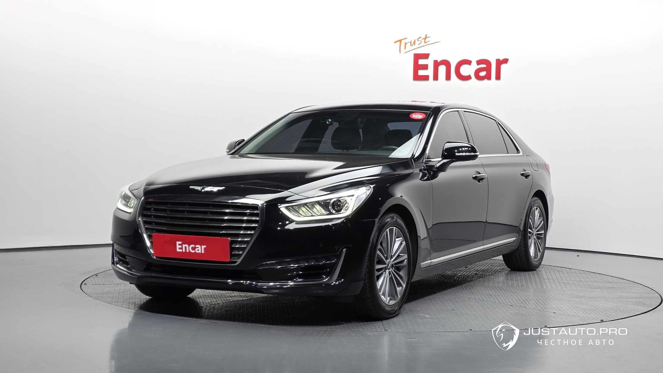 Автомобиль Genesis EQ900