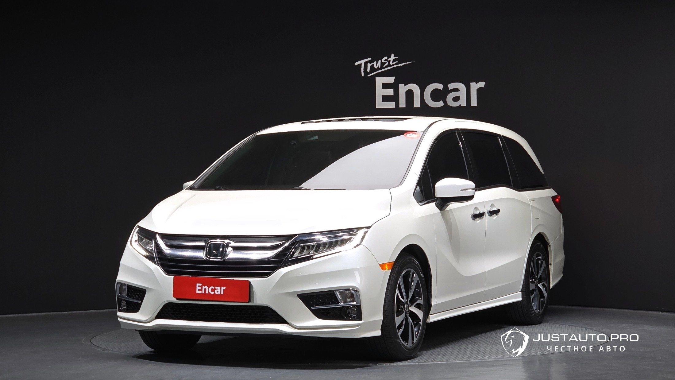 Автомобиль Honda Odyssey