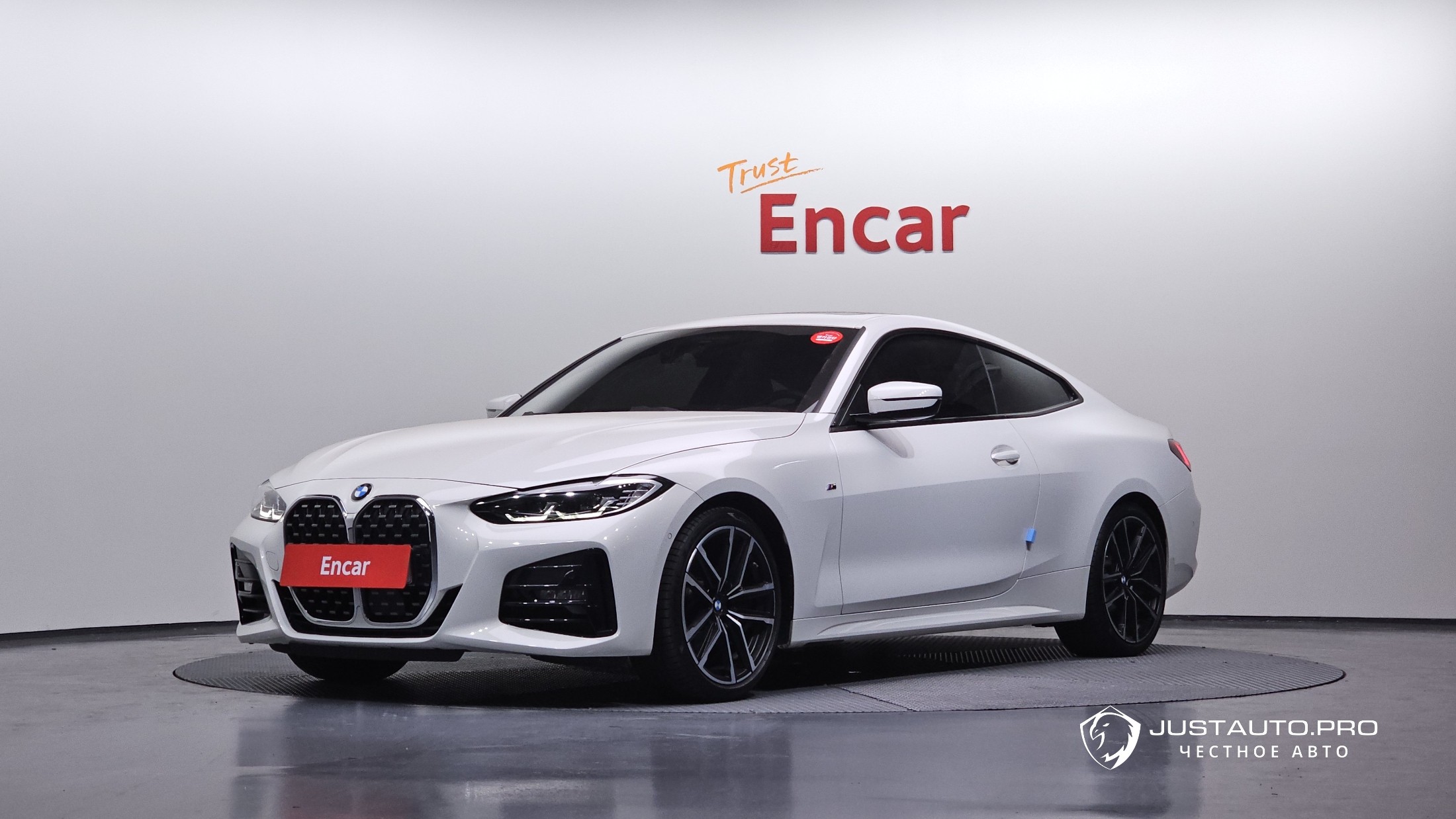 Автомобиль BMW 4-Series