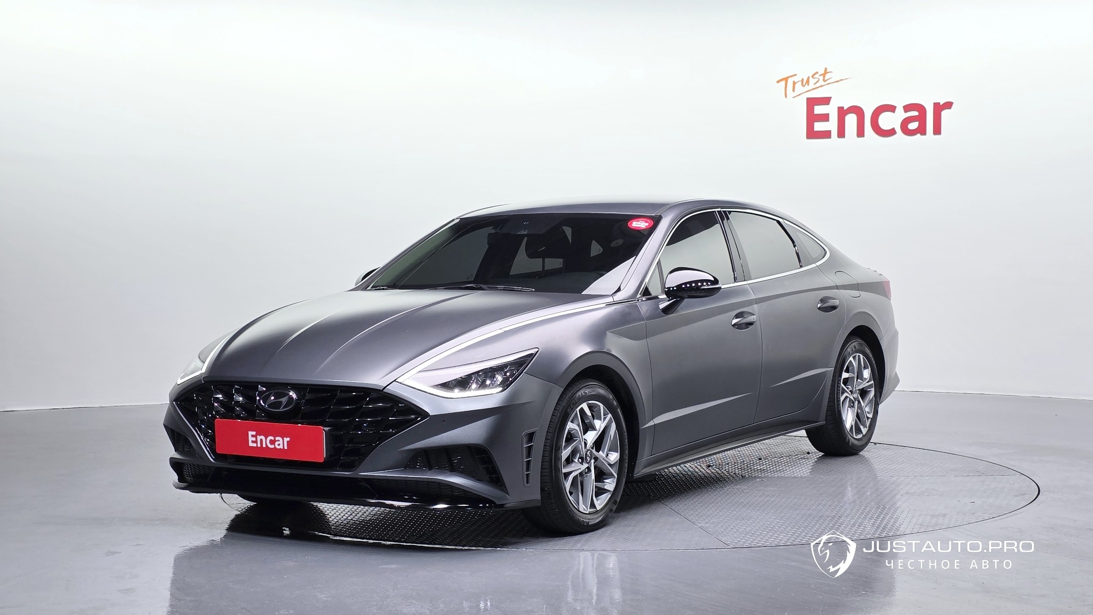 Автомобиль Hyundai Sonata