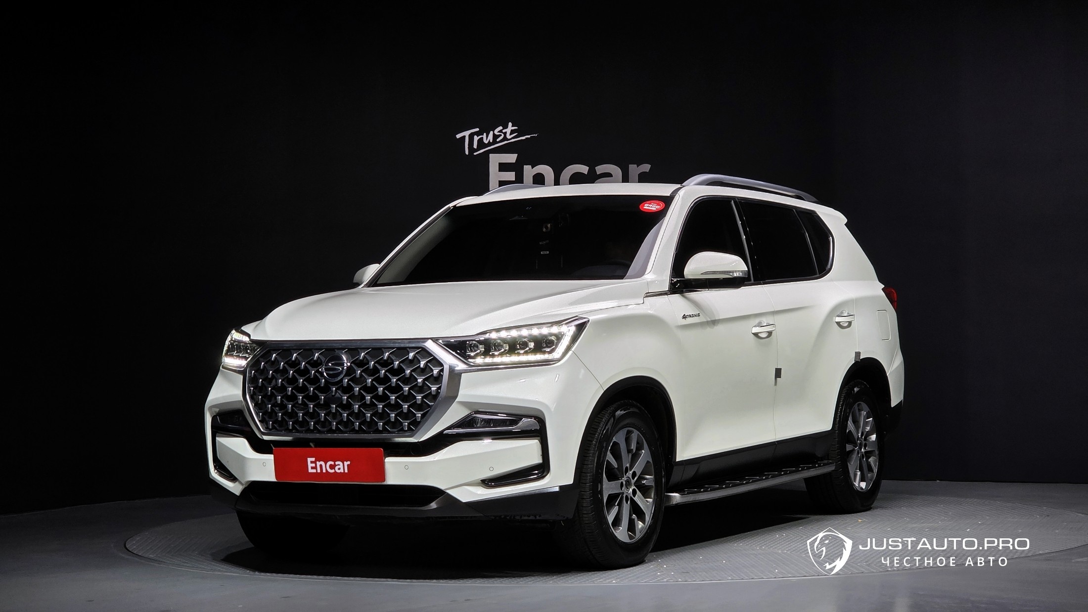Автомобиль KG_Mobility_Ssangyong Rexton