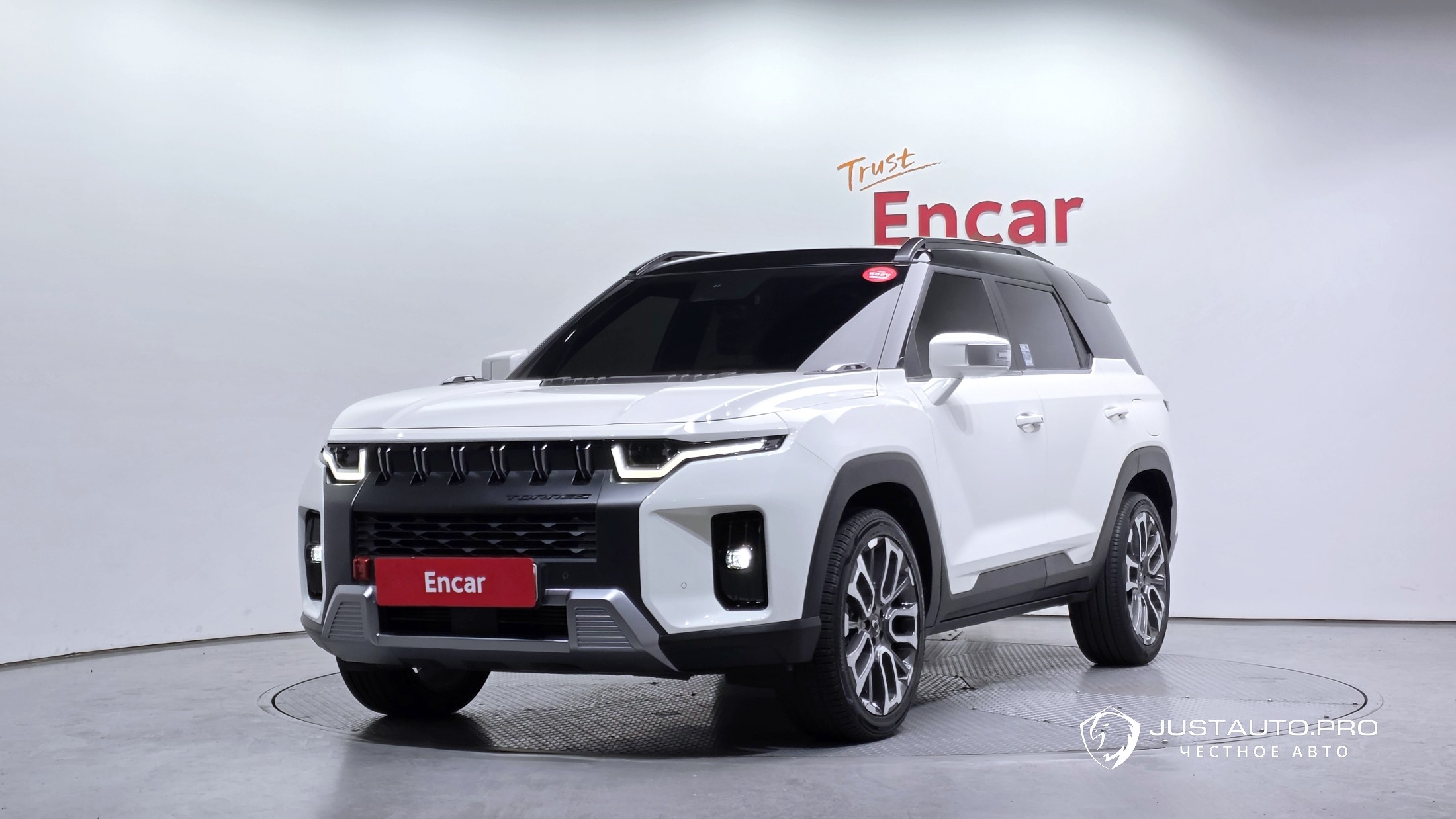 Автомобиль KG_Mobility_Ssangyong Torres