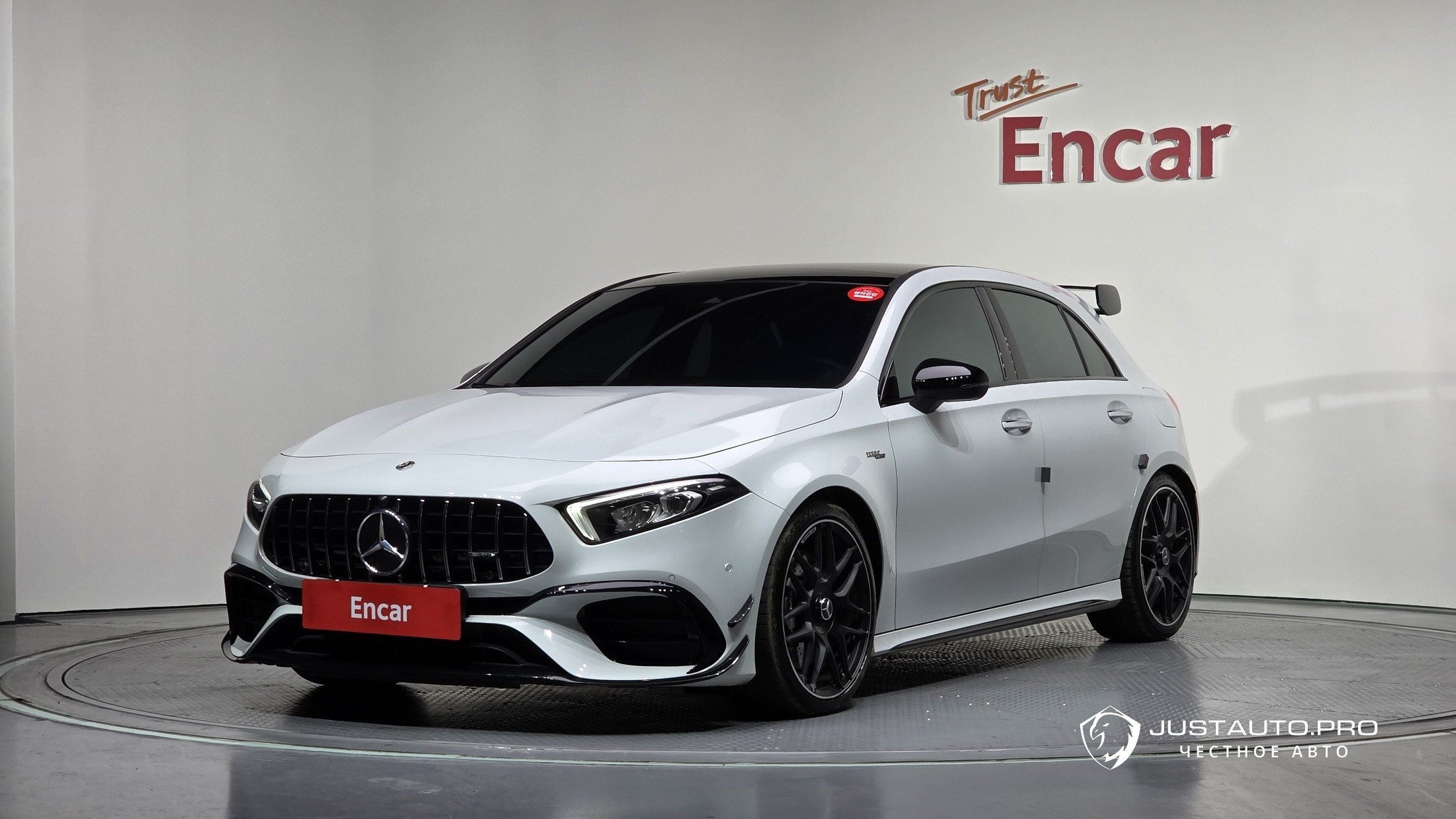 Автомобиль Mercedes-Benz A-Class