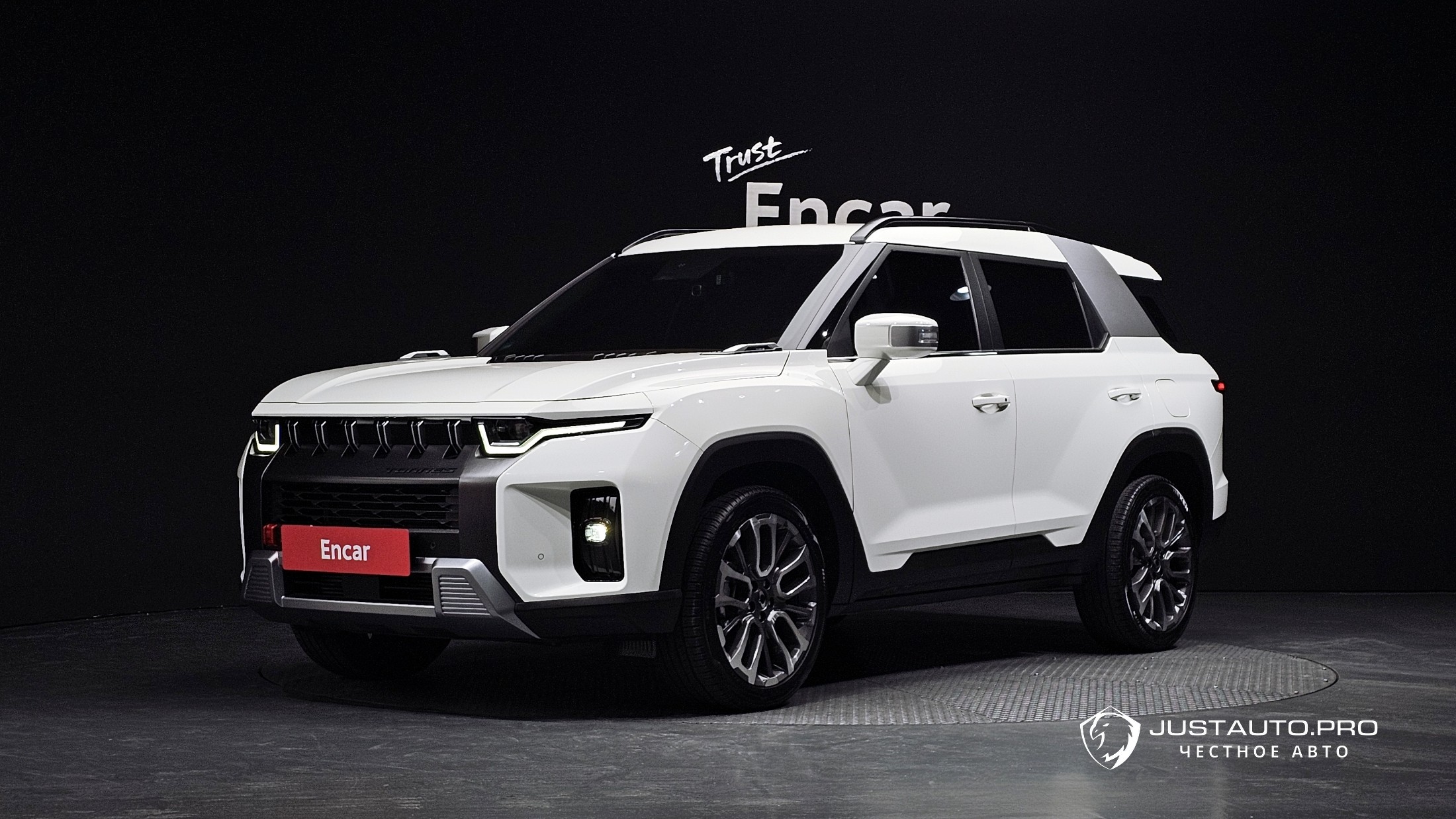 Автомобиль KG_Mobility_Ssangyong Torres