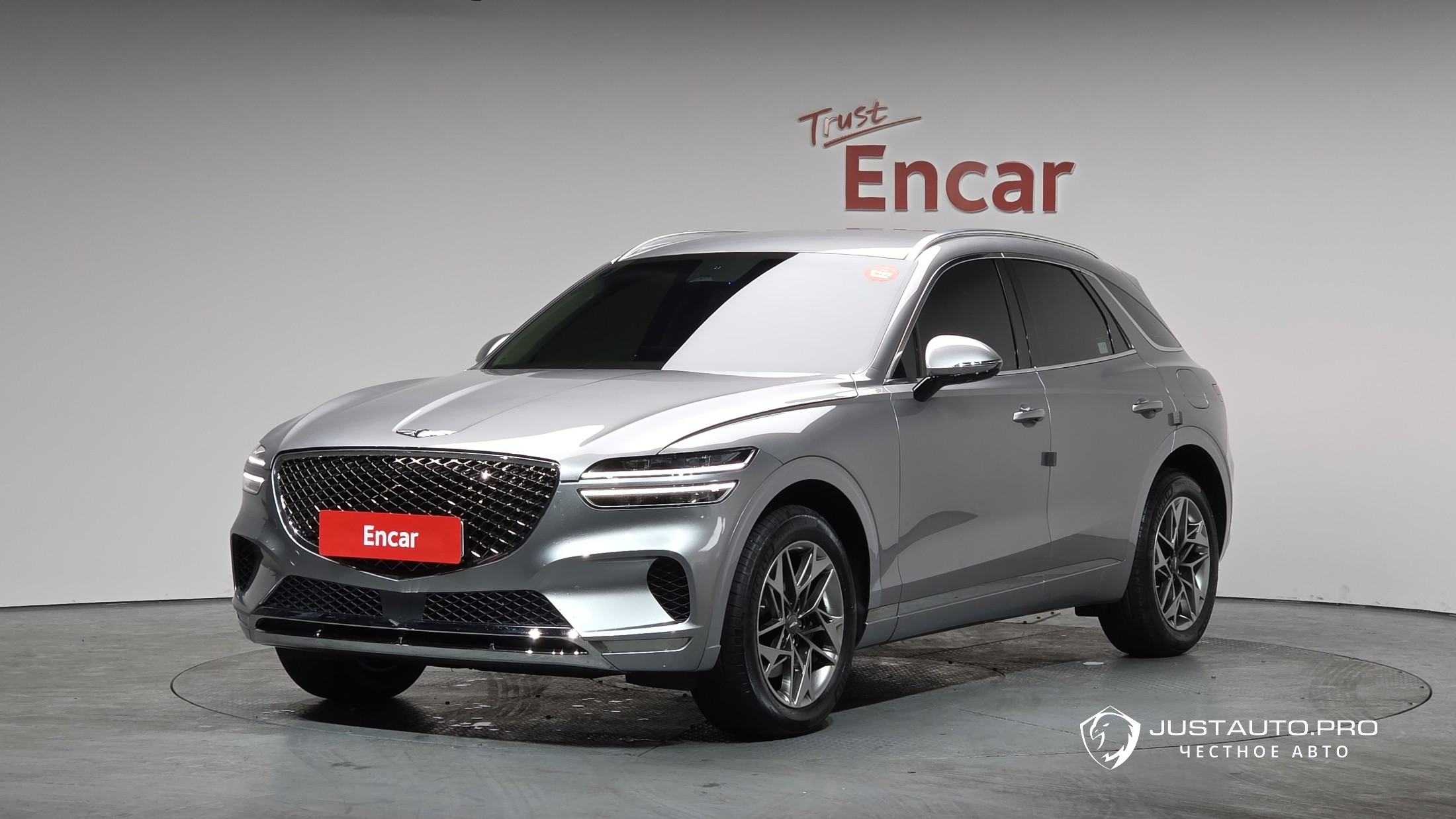 Автомобиль Genesis GV70