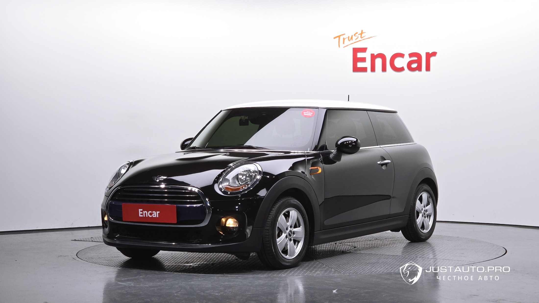 Автомобиль Mini Cooper