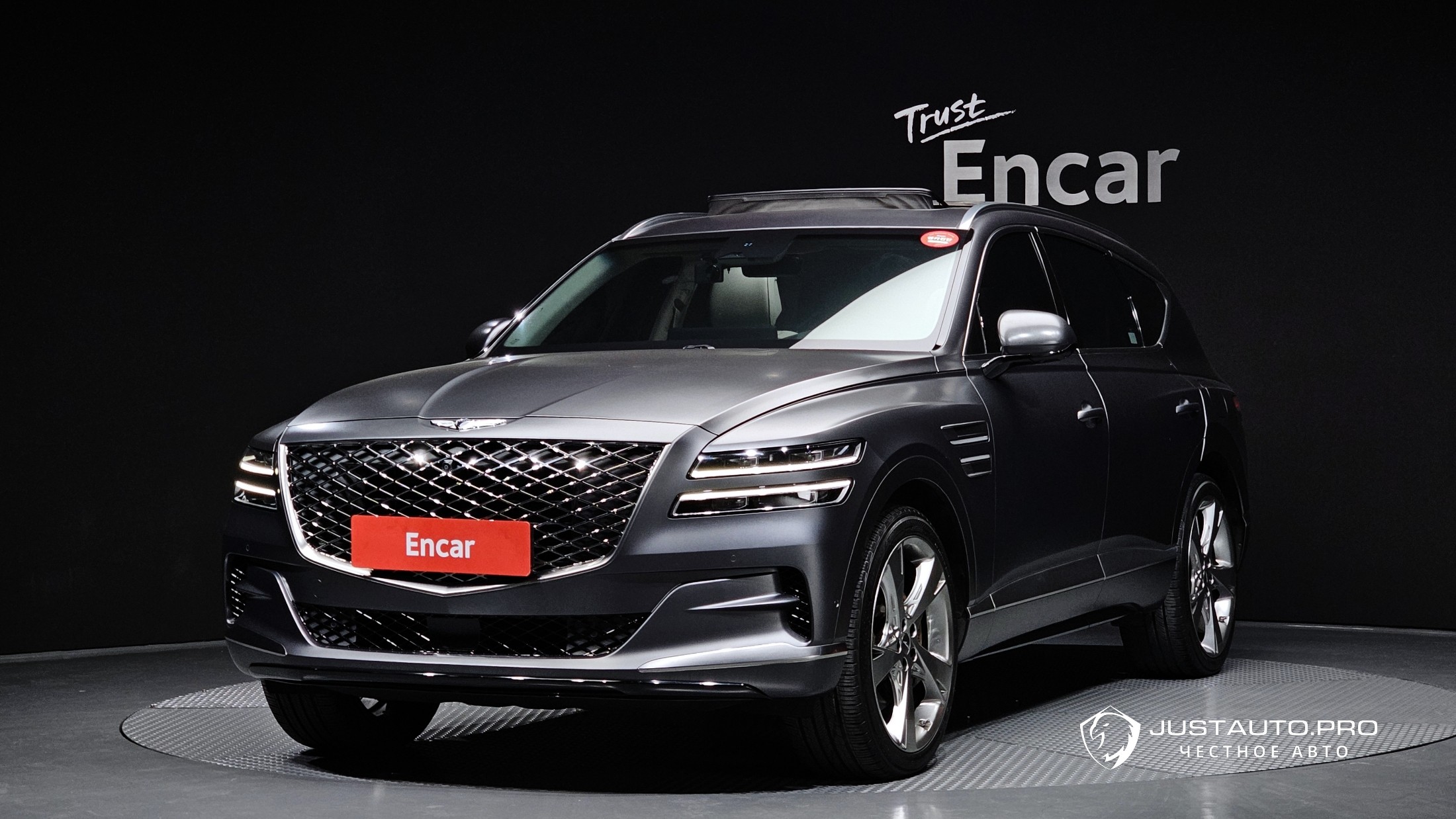 Автомобиль Genesis GV80