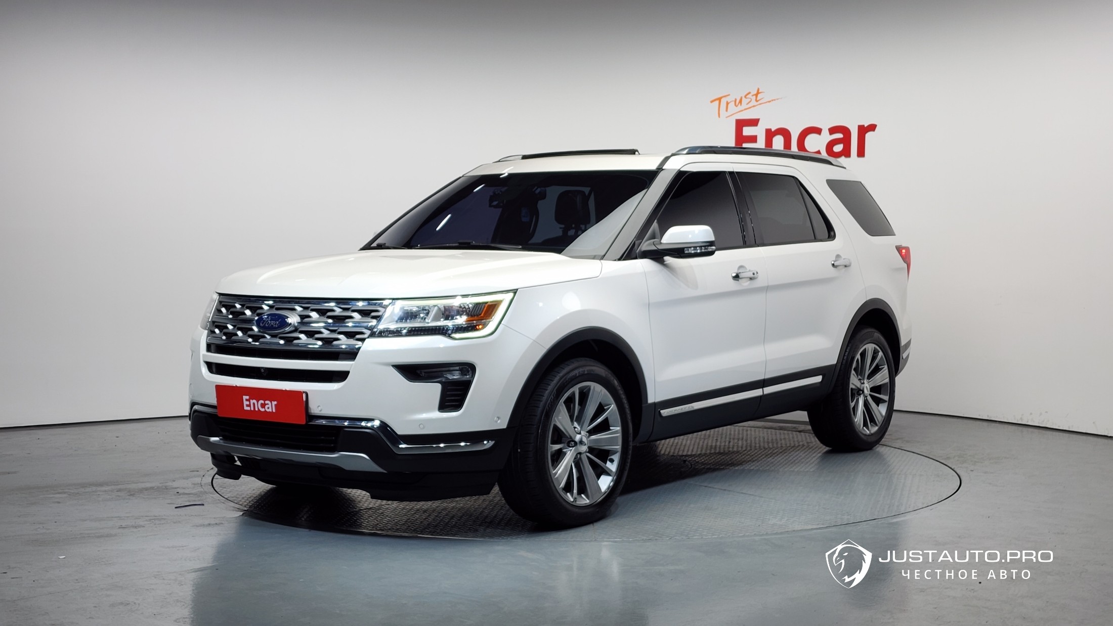 Автомобиль Ford Explorer