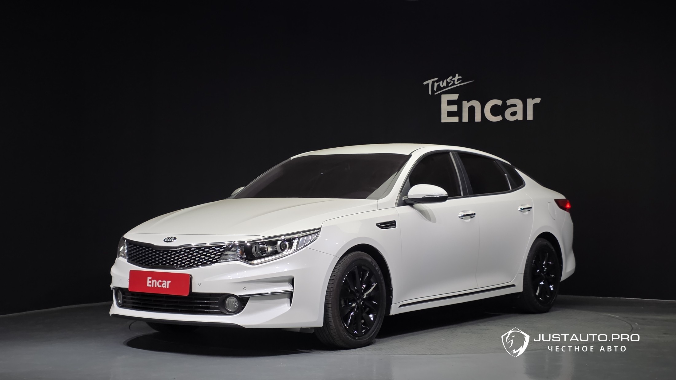 Автомобиль Kia K5
