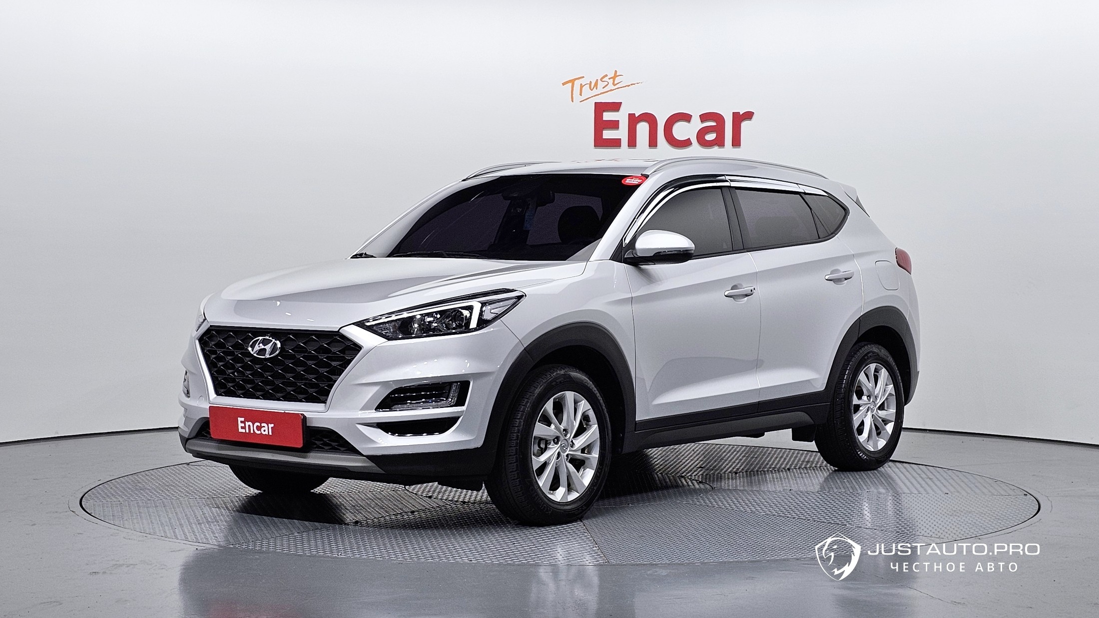 Автомобиль Hyundai Tucson